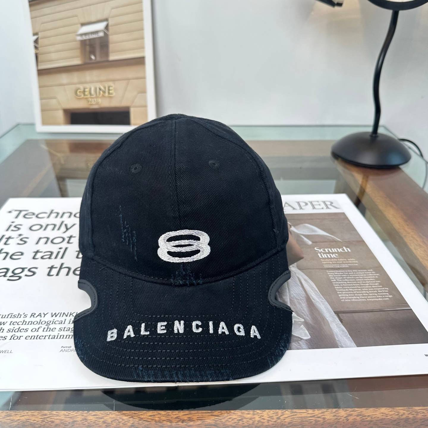 BALENCIAGA バレンシアガ キャップ ロゴ刺繍 ローキャップ コットン ストリート メンズ ユニセックス ブラック - 画像 3