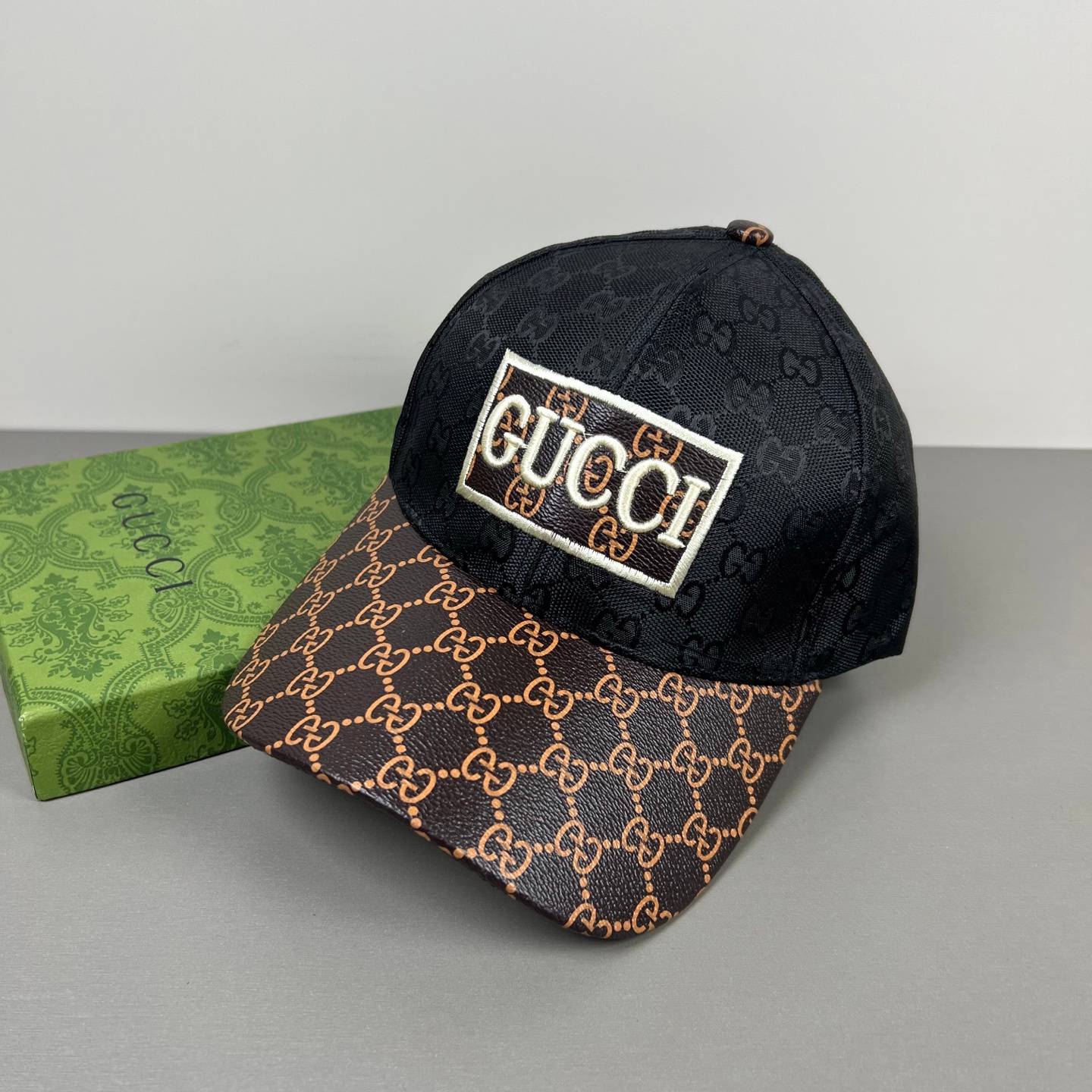 GUCCI グッチ ベースボールキャップ ロゴ刺繍 ローキャップ コットン ストリート ユニセックス ブラック ホワイト ネイビー カーキ ベージュ - 画像 8