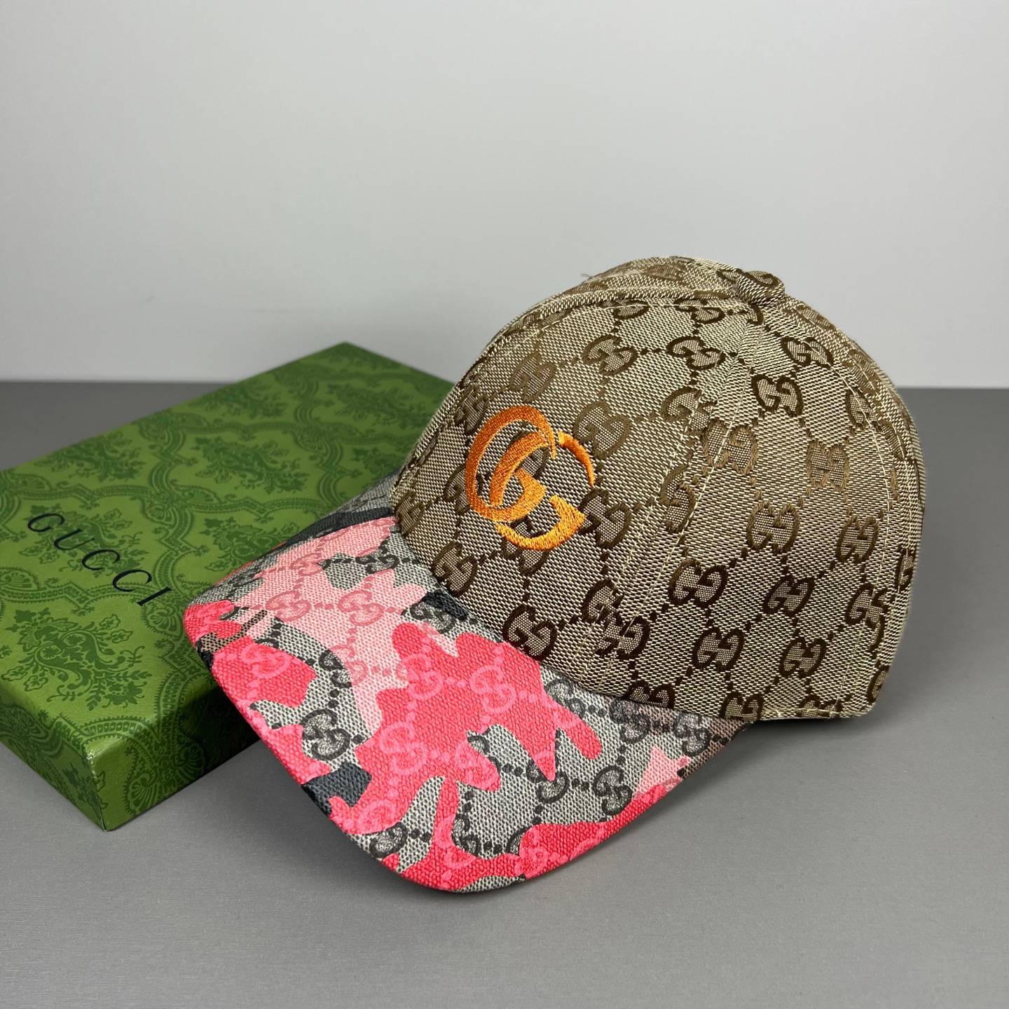 GUCCI グッチ ベースボールキャップ グッチロゴ 刺繍 ローキャップ メンズ レディース ユニセックス ブランド帽子 ロゴ - 画像 5