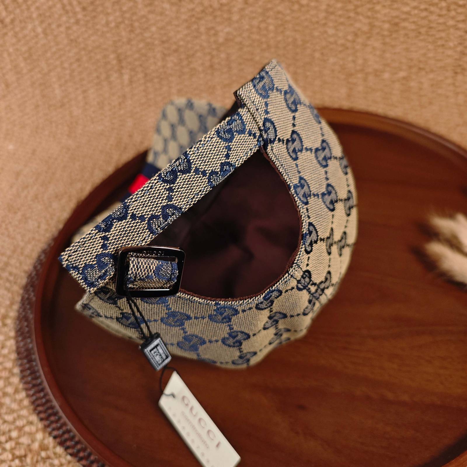 GUCCI グッチ ベースボールキャップ ロゴ刺繍 ローキャップ コットン カジュアル ストリート ユニセックス - 画像 4