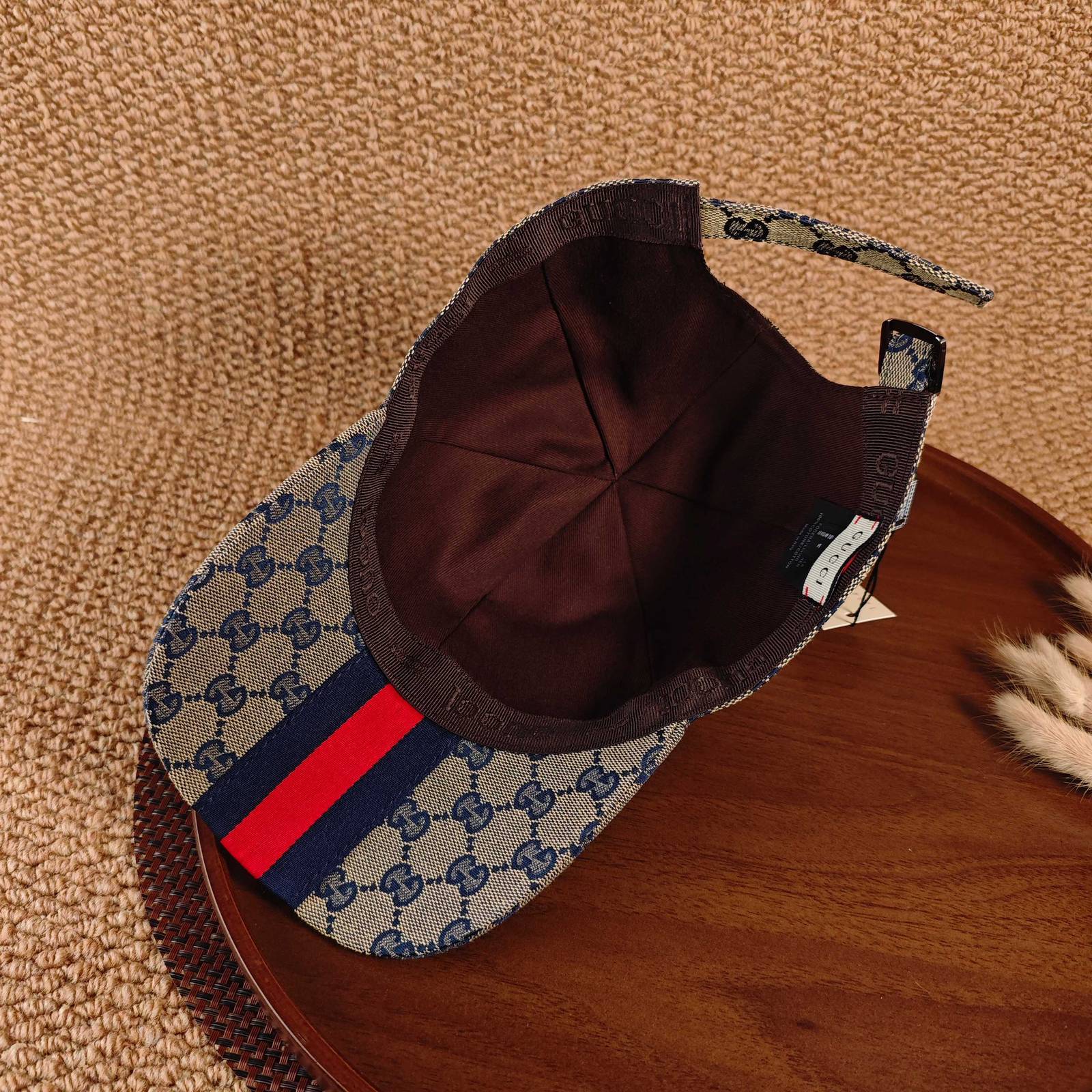 GUCCI グッチ ベースボールキャップ ロゴ刺繍 ローキャップ コットン カジュアル ストリート ユニセックス - 画像 5