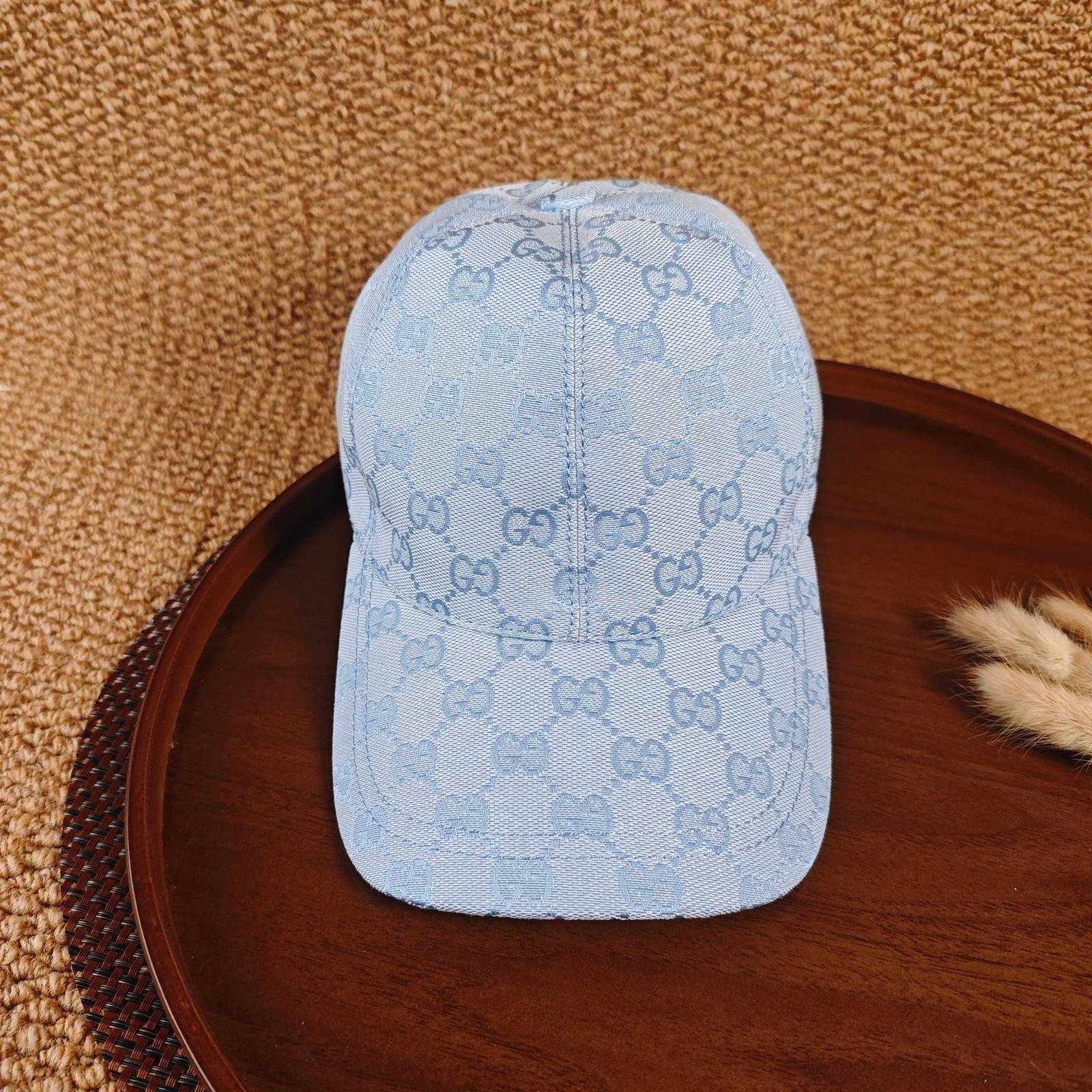 GUCCI グッチ ベースボールキャップ ロゴ刺繍 ローキャップ コットン カジュアル ストリート ユニセックス - 画像 12