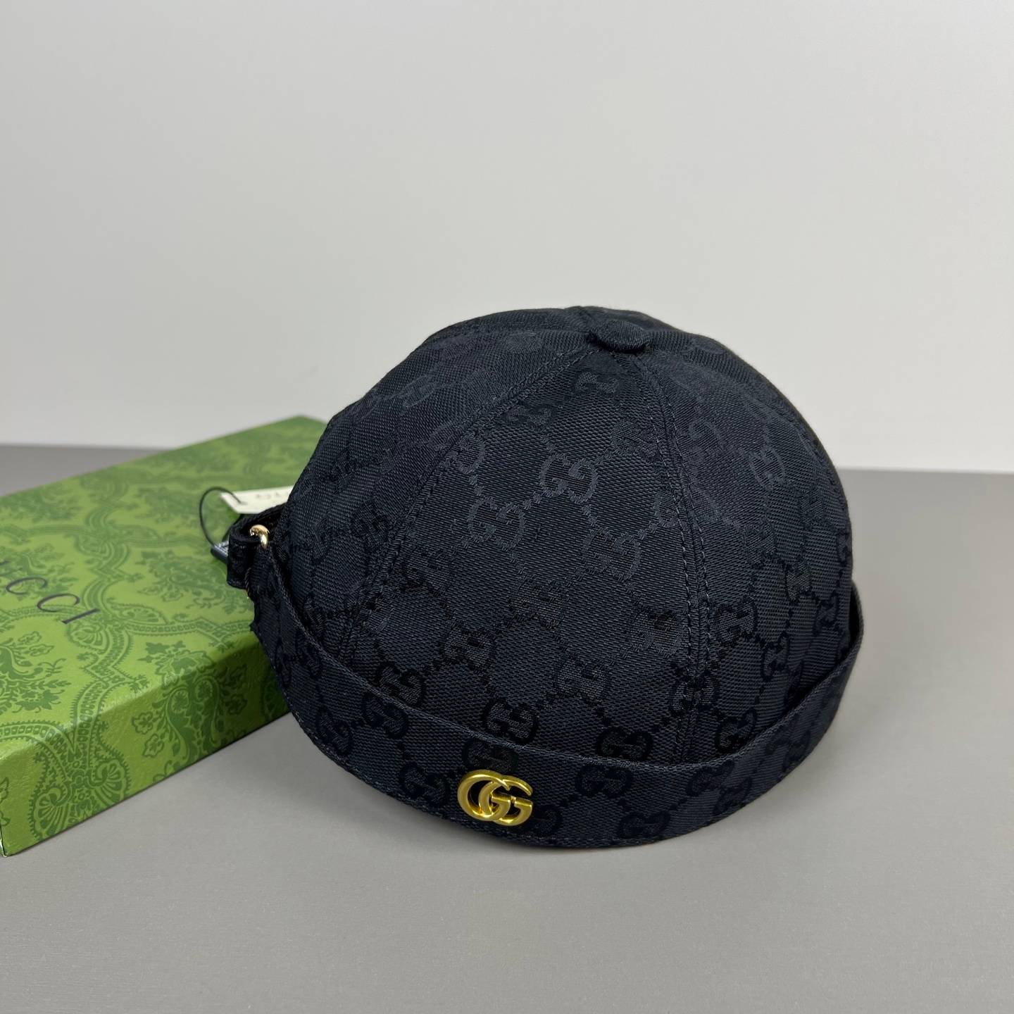 GUCCI グッチ ロゴ刺繍 ローキャップ キャップ メンズ レディース ユニセックス デニム コットン ウォッシュド メッシュ 防晒 UV対策 サイズ調整可能 - 画像 2