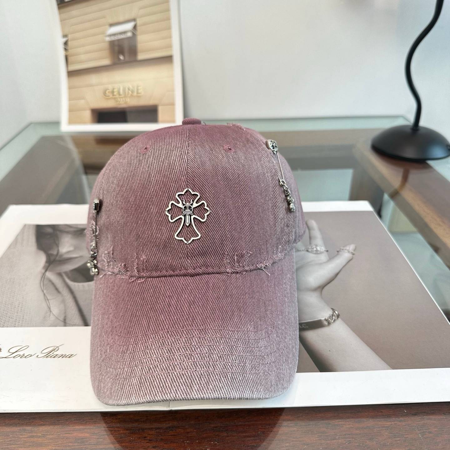 CHROME HEARTS クロムハーツ キャップ ロゴ刺繍 ローキャップ コットン ストリート 古着風 小顔効果 サイズ調整可能 - 画像 7