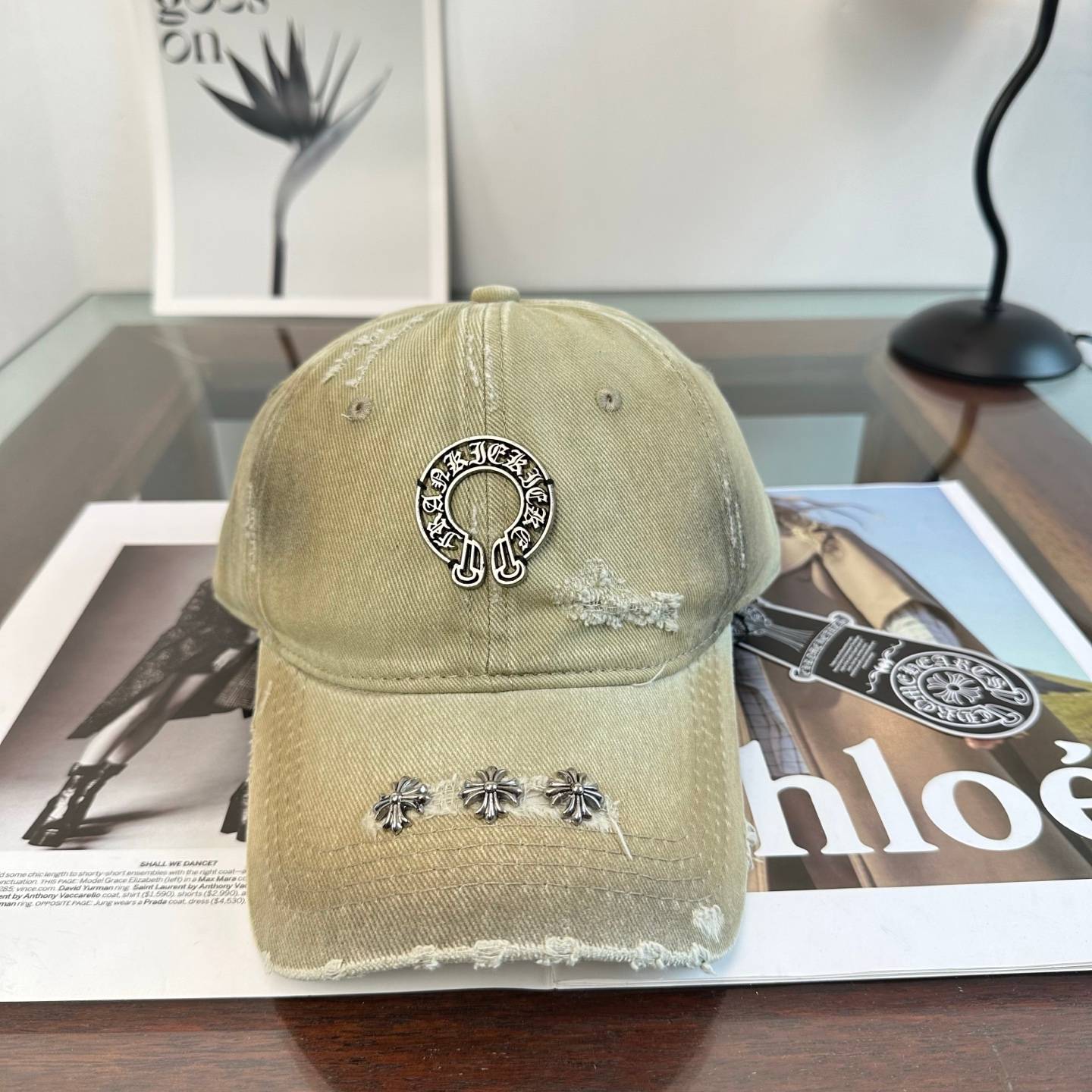 CHROME HEARTS クローズハート キャップ ベースボールキャップ ロゴ刺繍 デニム ローファイ ブラック ホワイト ベージュ カーキ - 画像 1