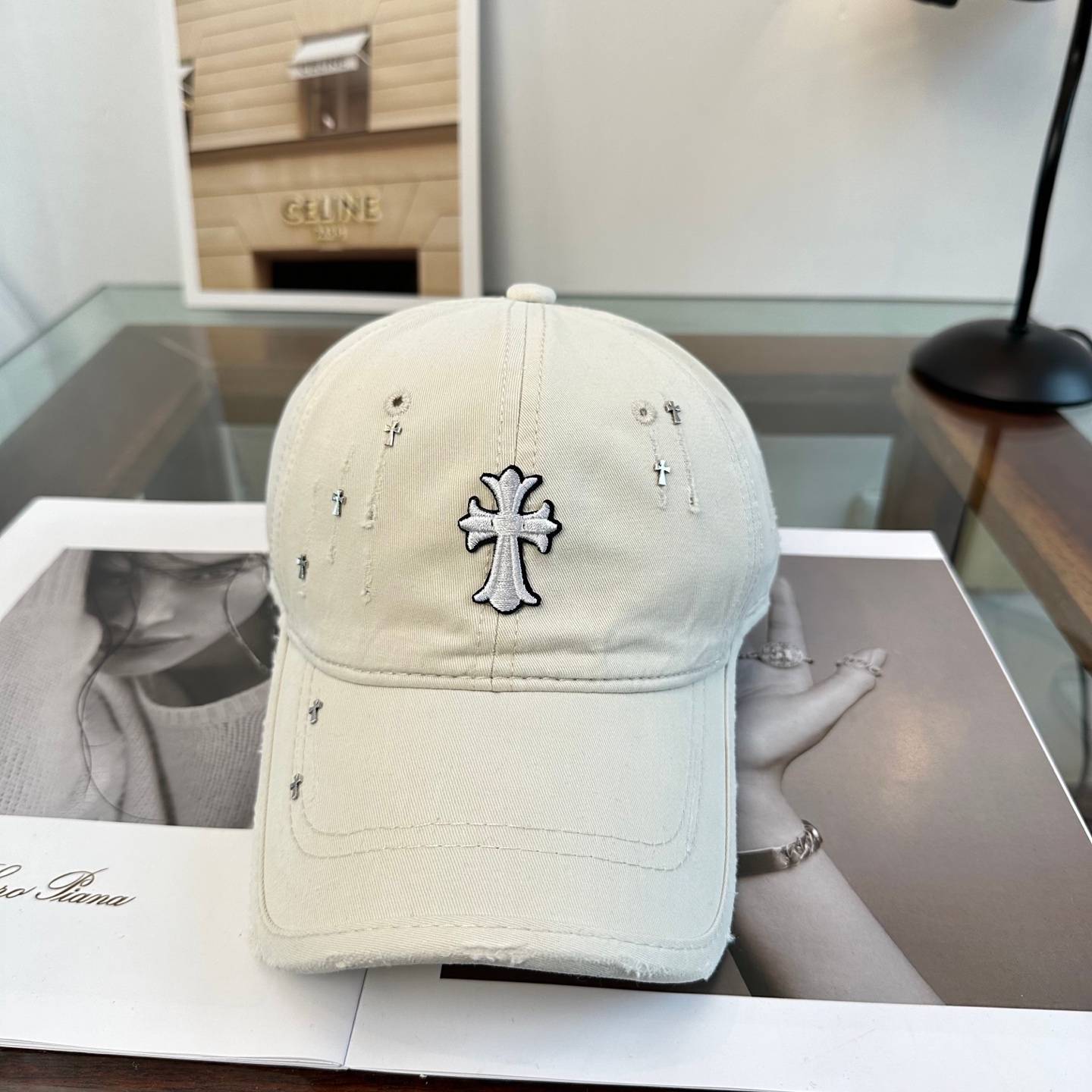 CHROME HEARTS クローズハート キャップ ベースボールキャップ ロゴ刺繍 デニム ローファイ ブラック ホワイト ベージュ カーキ - 画像 11