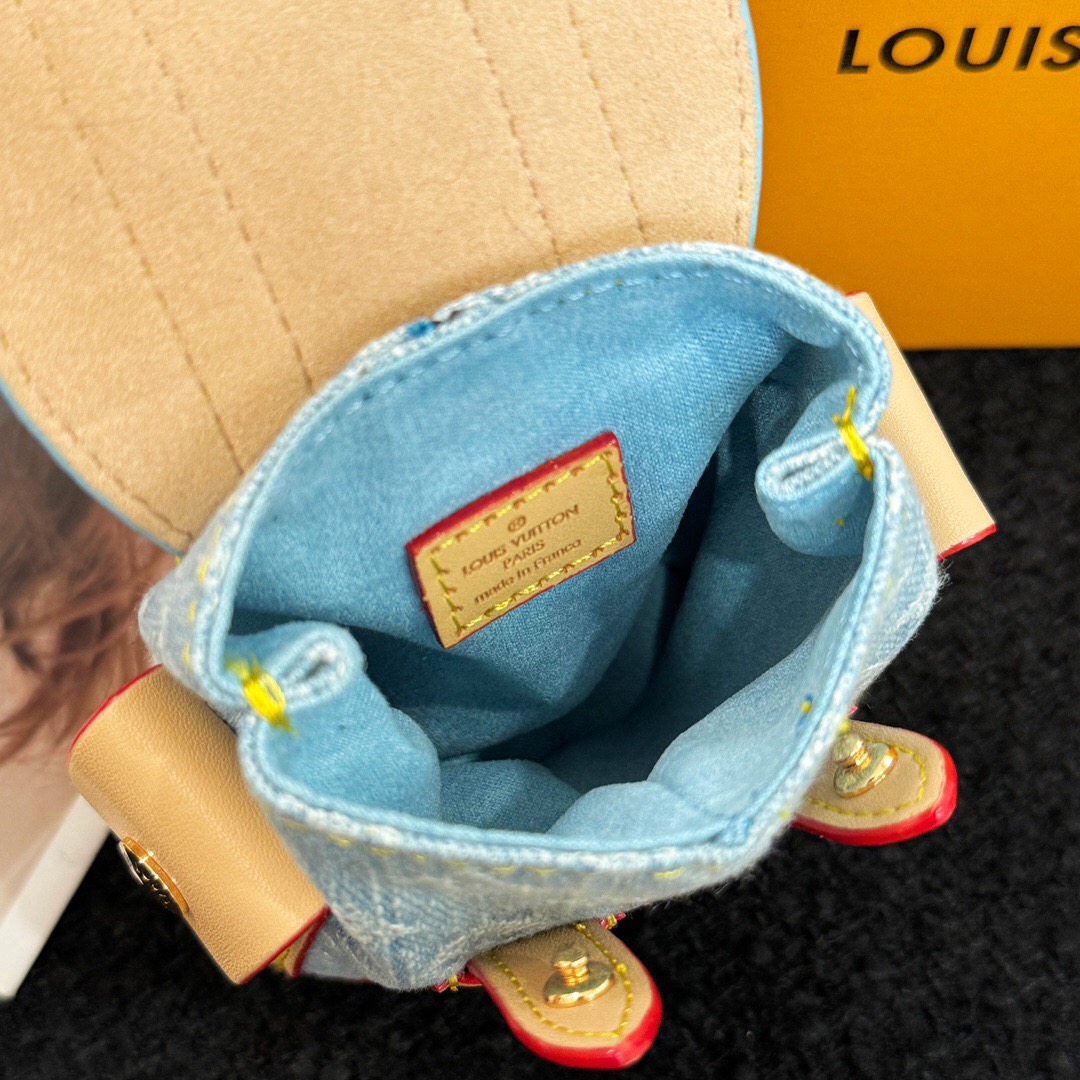 ルイヴィトン 　LOUIS VUITTON　バックパック「クリストファー」　ビジューサック　ミニクリストファー　モノグラム　LVポーチ　キーリング付ポーチ　チャーム　キーホルダー - 画像 12