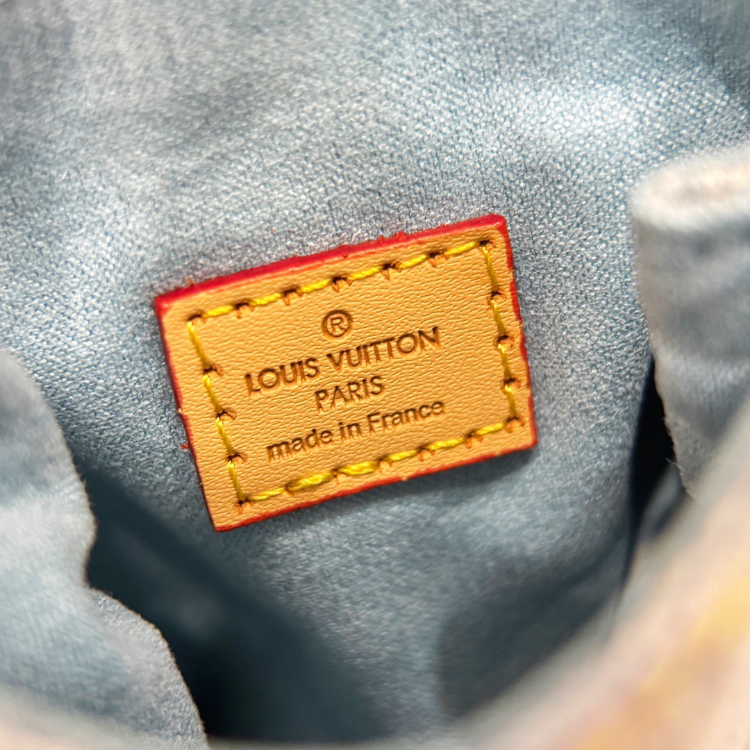 ルイヴィトン 　LOUIS VUITTON　バックパック「クリストファー」　ビジューサック　ミニクリストファー　モノグラム　LVポーチ　キーリング付ポーチ　チャーム　キーホルダー - 画像 15