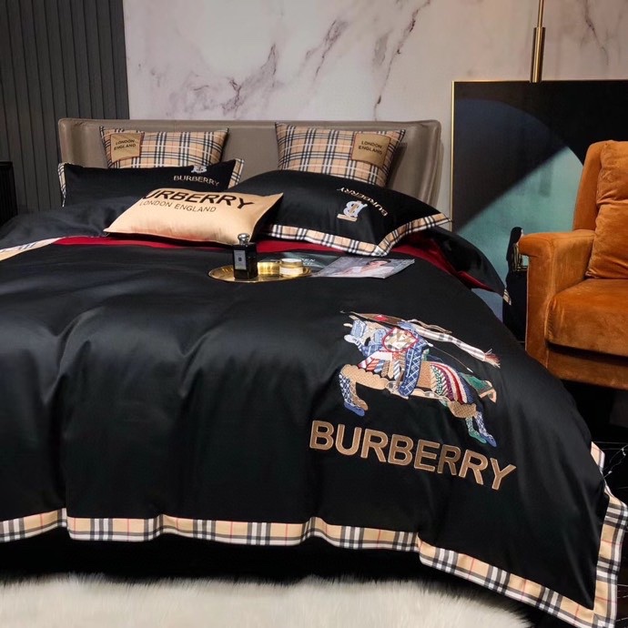 BURBERRY バーバリー 綿100 シーツ 2組 - シーツ・カバー