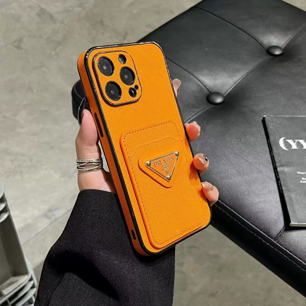 iPhoneケースプラダ マルチポケットスマホケース 1色入 📱 - 画像 9