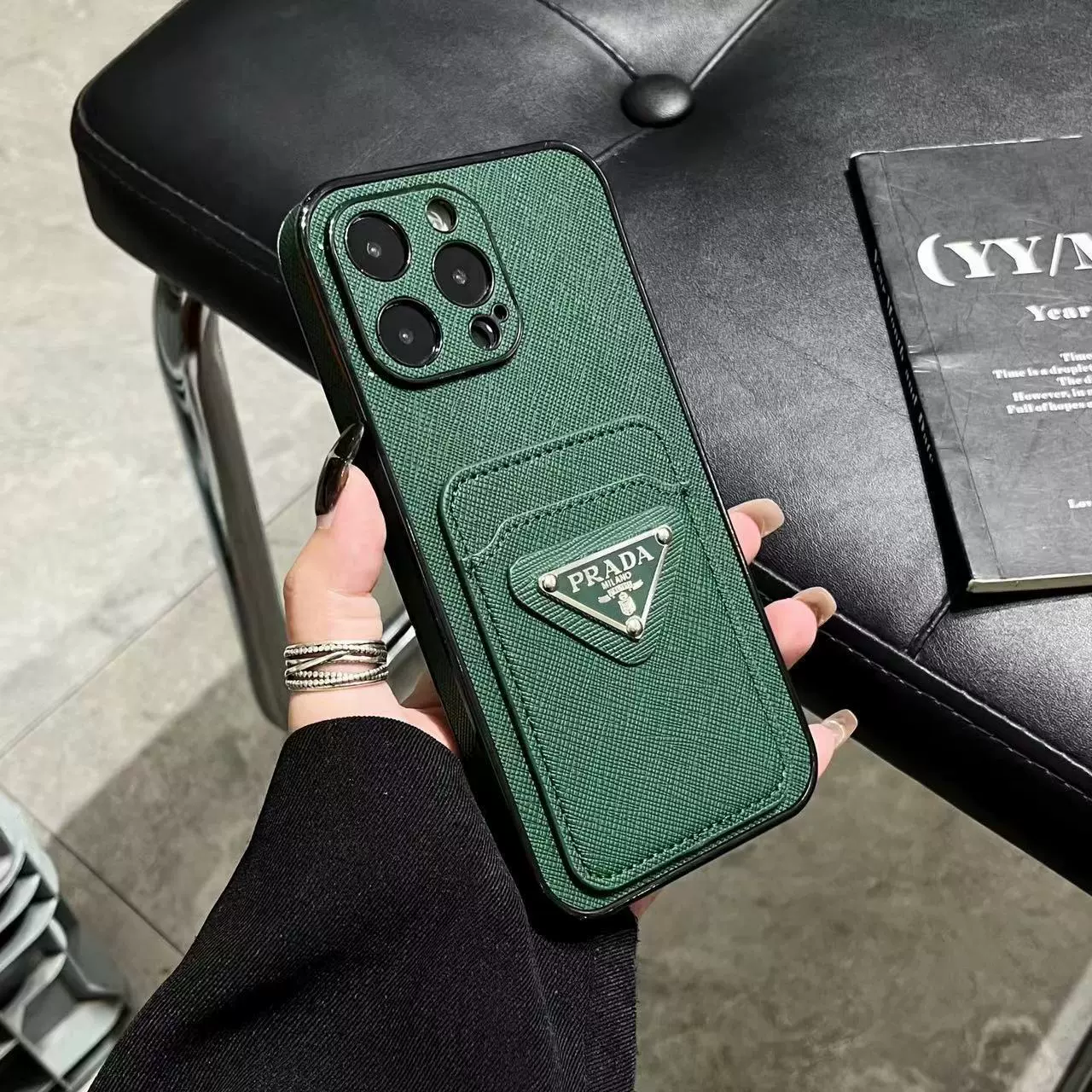 iPhoneケースプラダ マルチポケットスマホケース 1色入 📱 - 画像 8
