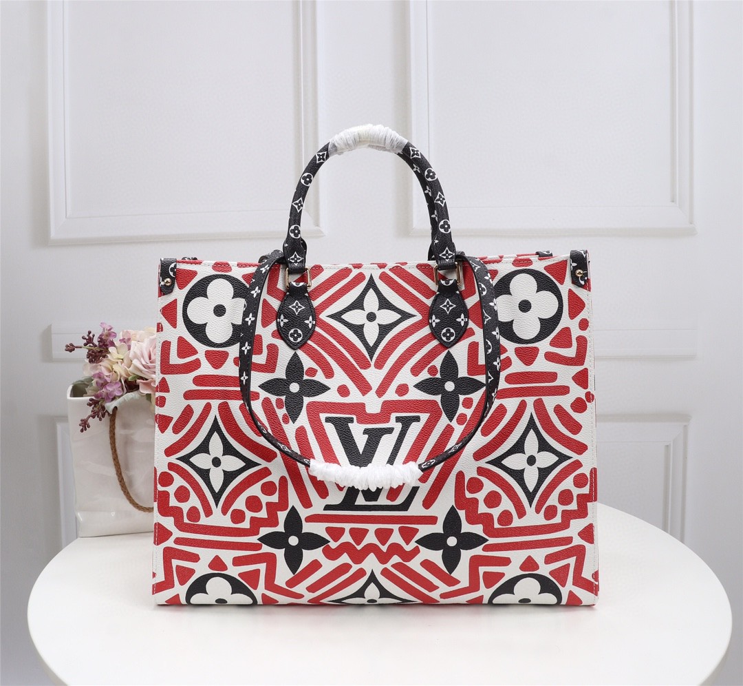 ルイヴィトン　LOUIS VUITTON　赤系　トートバッグ　モノグラム　オンザゴー GM　ハンドバッグ　2色