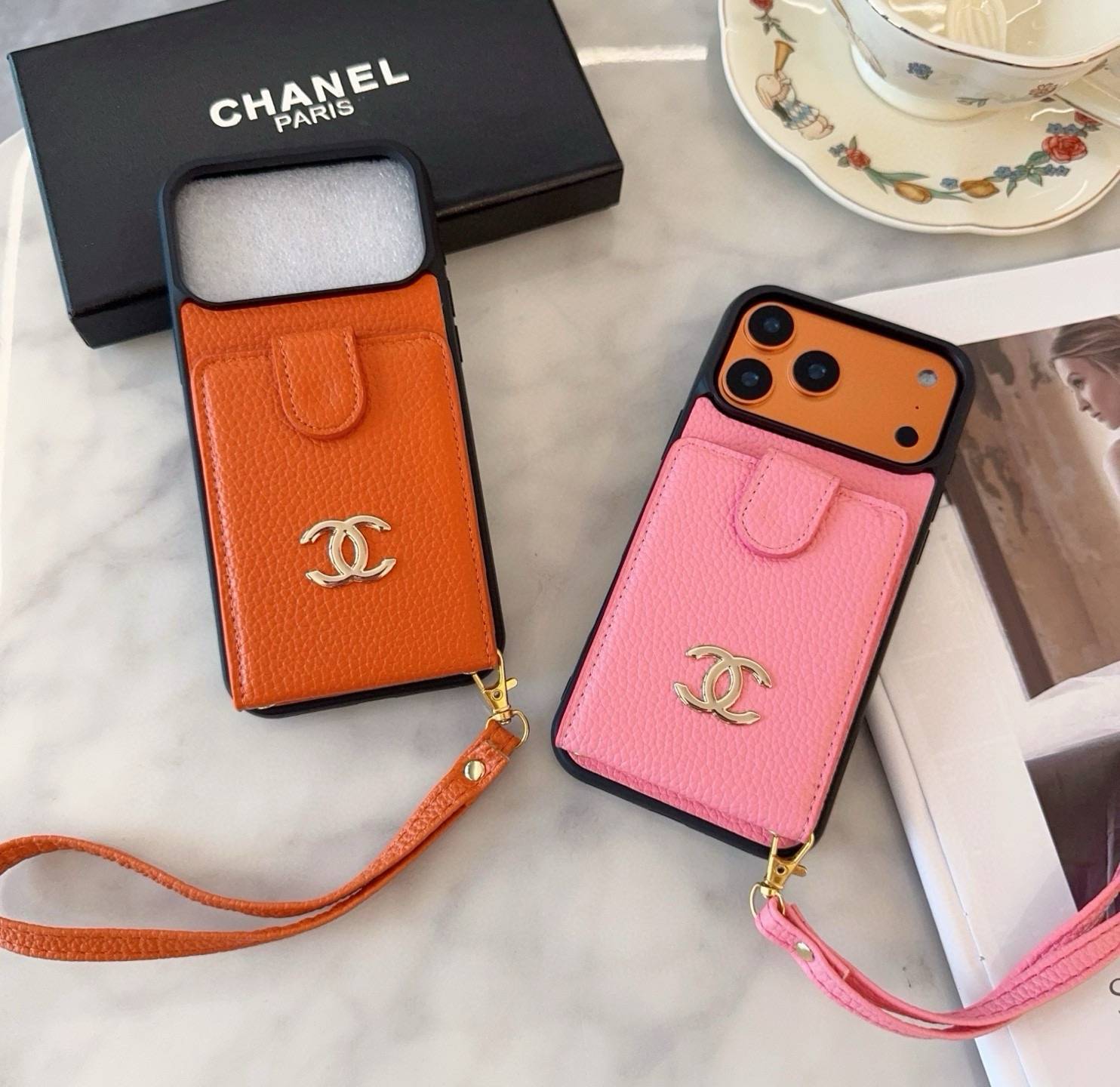 CHANEL シャネル カードケース 手帳型 スマホケース ココマーク ロゴ ファッション ホワイト ブラック