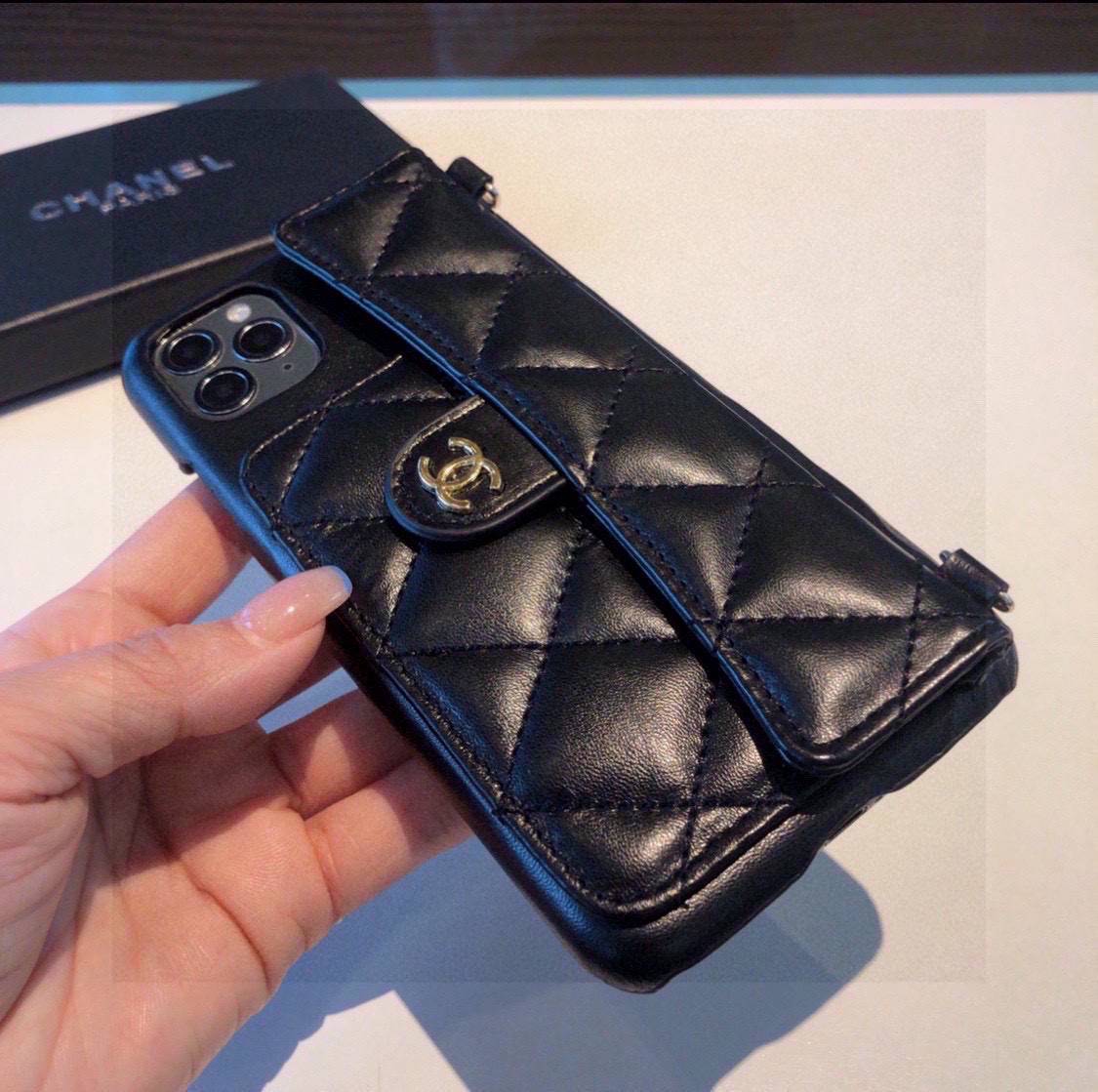 CHANEL シャネル チェーン付きスマホケース マルチポーチ ブラック - 画像 4
