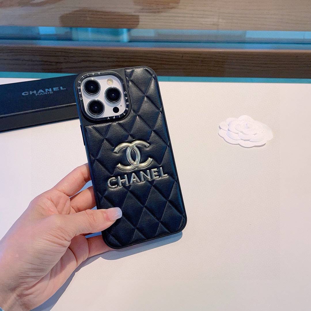 CHANEL シャネル フルカバー 手帳型ケース ブライドルレザー ダブルCロゴ ブラック - 画像 4
