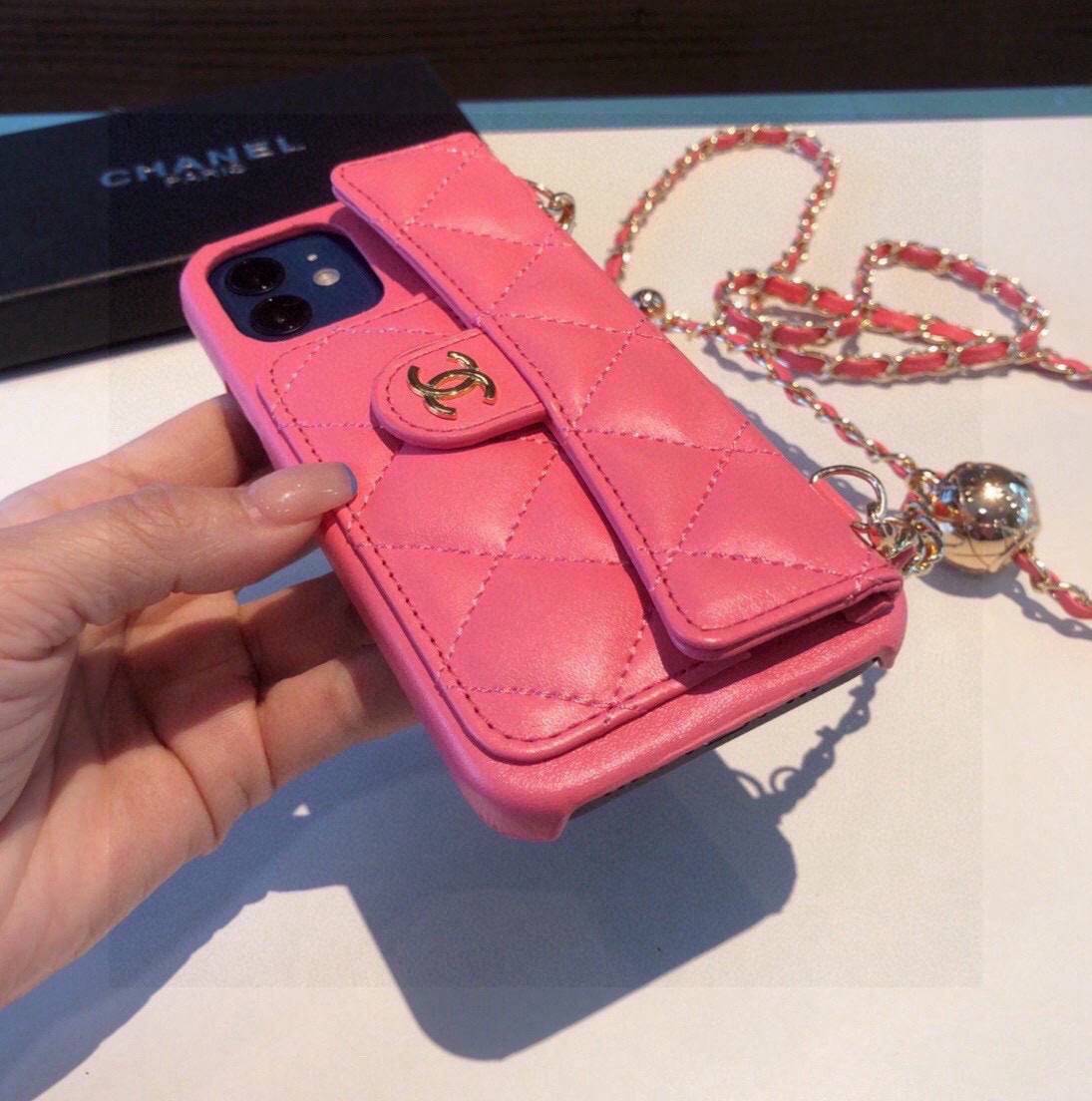 CHANEL シャネル チェーン付きスマホケース ラインストーン ファッション シャネル風 ピンク ブラック - 画像 6