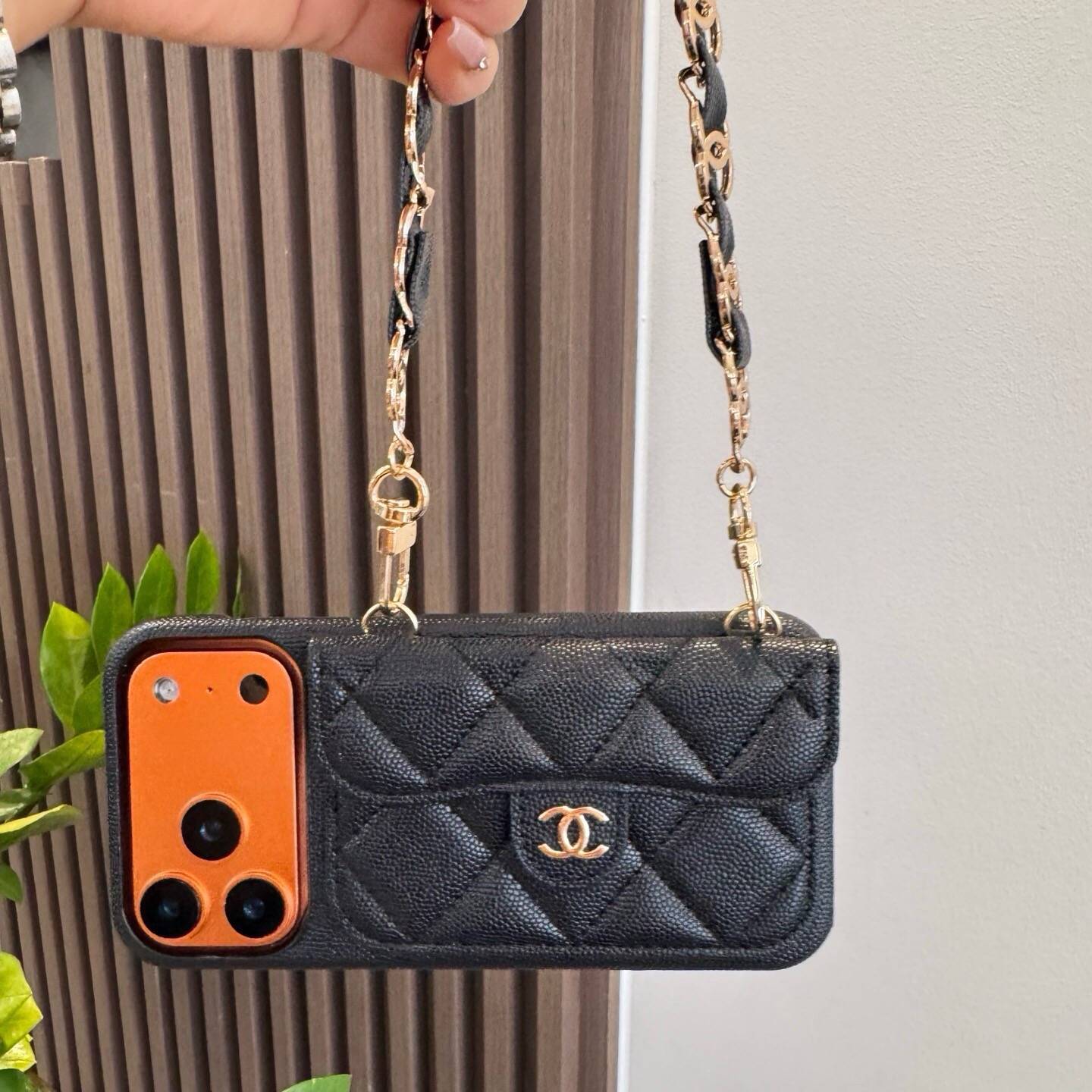 CHANEL シャネル フlipケース チェーンストラップ ファンシーファッション ブラック