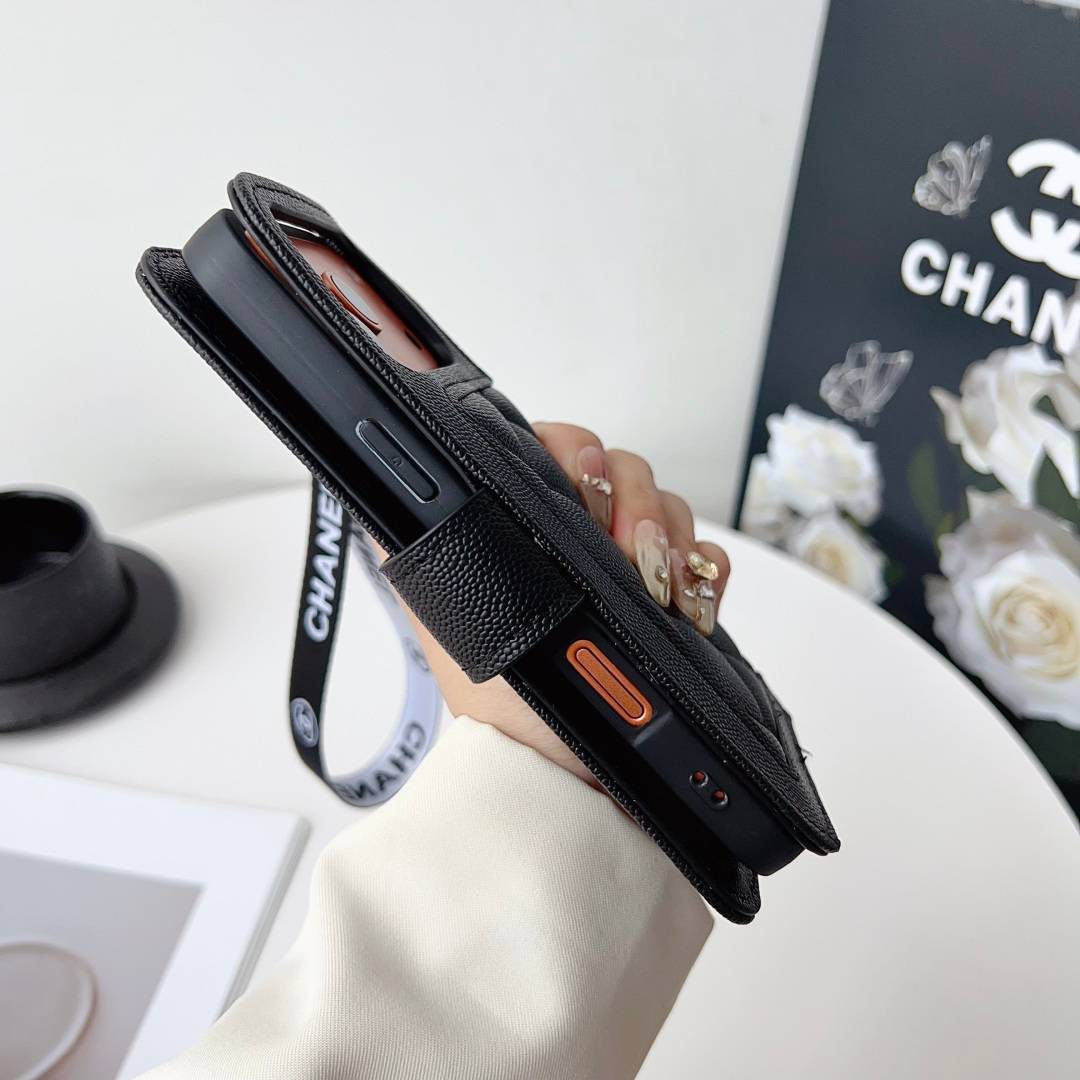 CHANEL シャネル フォルダータイプ スマホケース チェック柄 ロゴマーク ラグジュアリー ブラック ホワイト ピンク - 画像 11