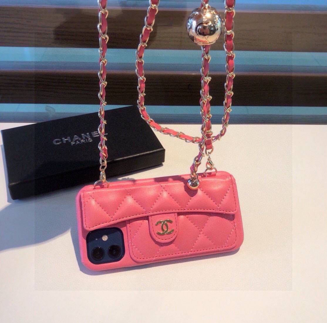 CHANEL シャネル フォンケース ロゴTシャツ プリント ツイード柄 クルーネック ホワイト - 画像 8