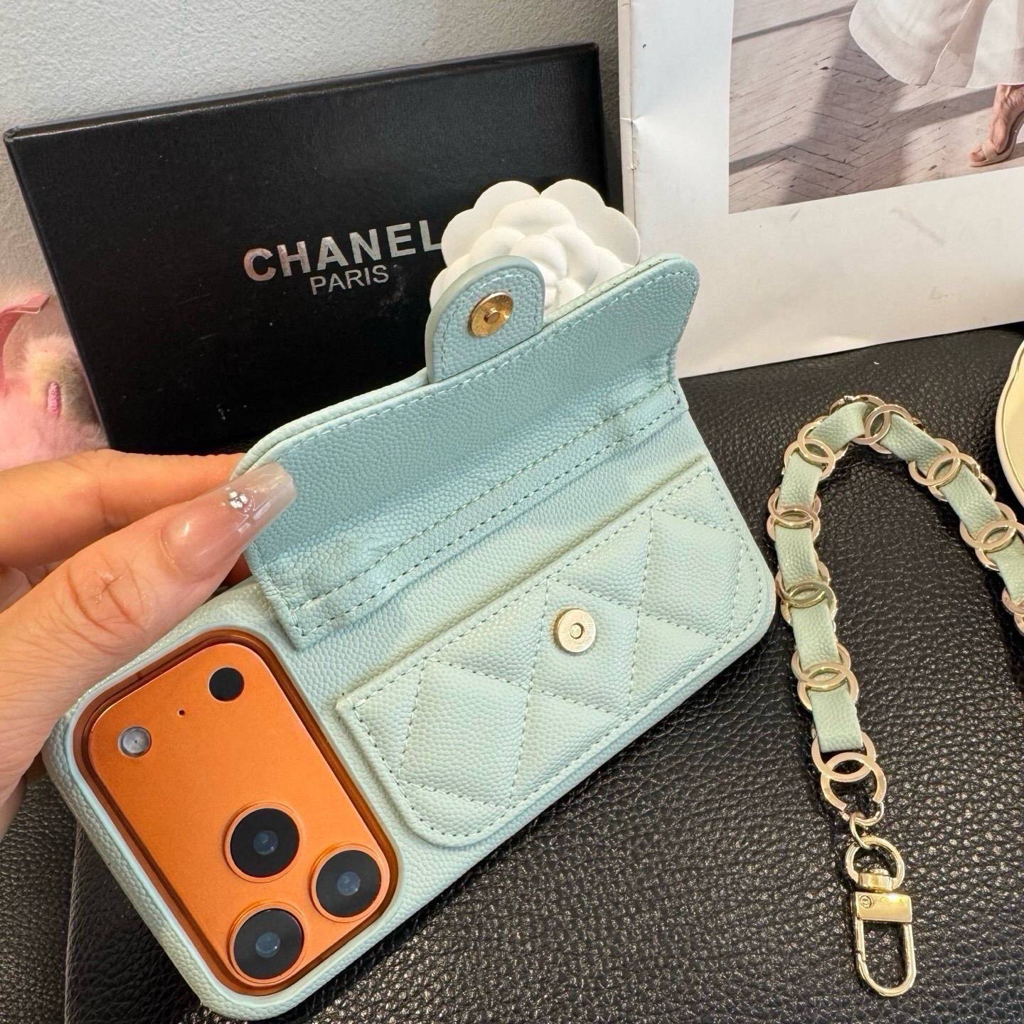 CHANEL シャネル フlipケース ファンシーファンシー ロゴ付き ファンシーファンシー ピンク - 画像 7