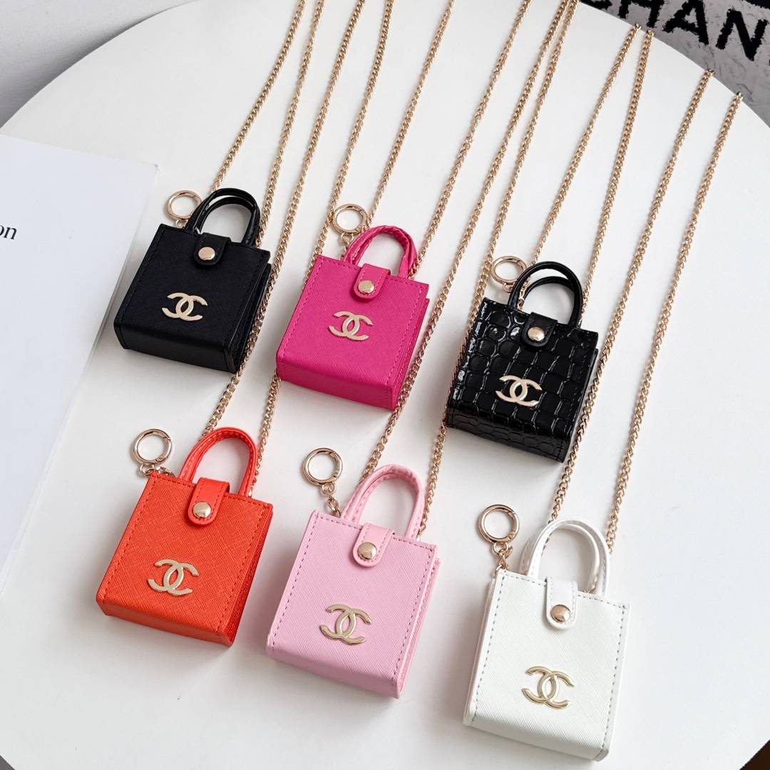 CHANEL シャネル ハンドバッグ ミニバッグ ロゴTシャツ ココマーク プリント ファッション ホワイト ブラック ピンク レッド