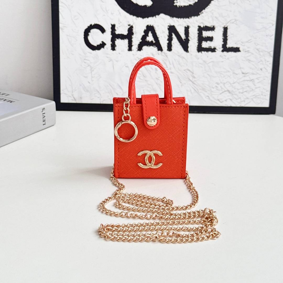 CHANEL シャネル ハンドバッグ ミニバッグ ロゴTシャツ ココマーク プリント ファッション ホワイト ブラック ピンク レッド - 画像 7