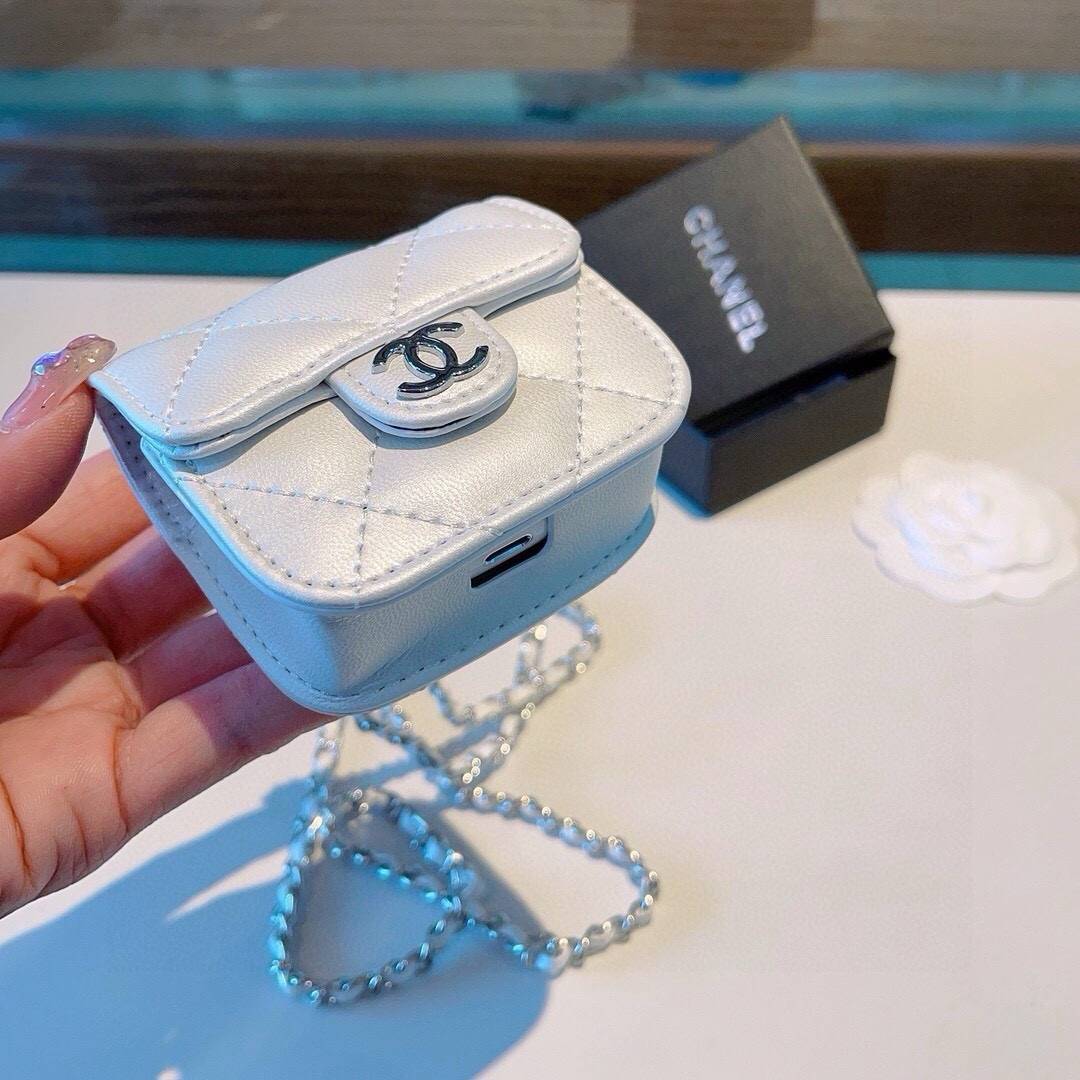 CHANEL シャネル ミニバッグ ブルゾン ロゴTシャツ クルーネック バイカラー ホワイト - 画像 3