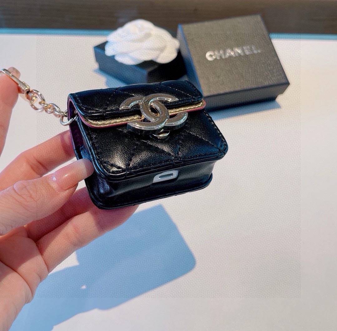 CHANEL シャネル ヘッドフォンケース ミニバッグ チェック柄 ファッション アクセサリー ブラック - 画像 8