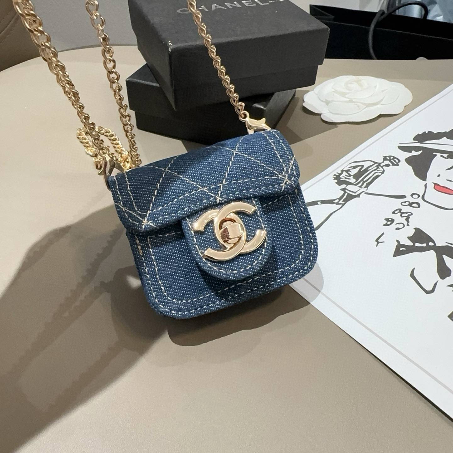 CHANEL シャネル オーディオケース デニム ロゴTシャツ ココマーク バイカラー クルーネック ホワイト - 画像 4