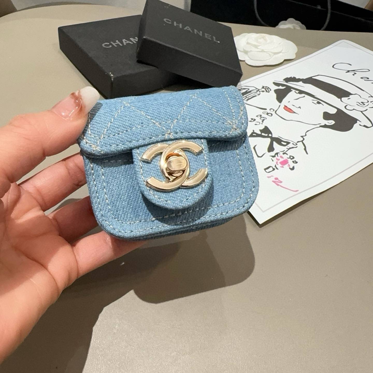 CHANEL シャネル ブルゾン ロゴTシャツ ココマーク バイカラー クルーネック ホワイト - 画像 9