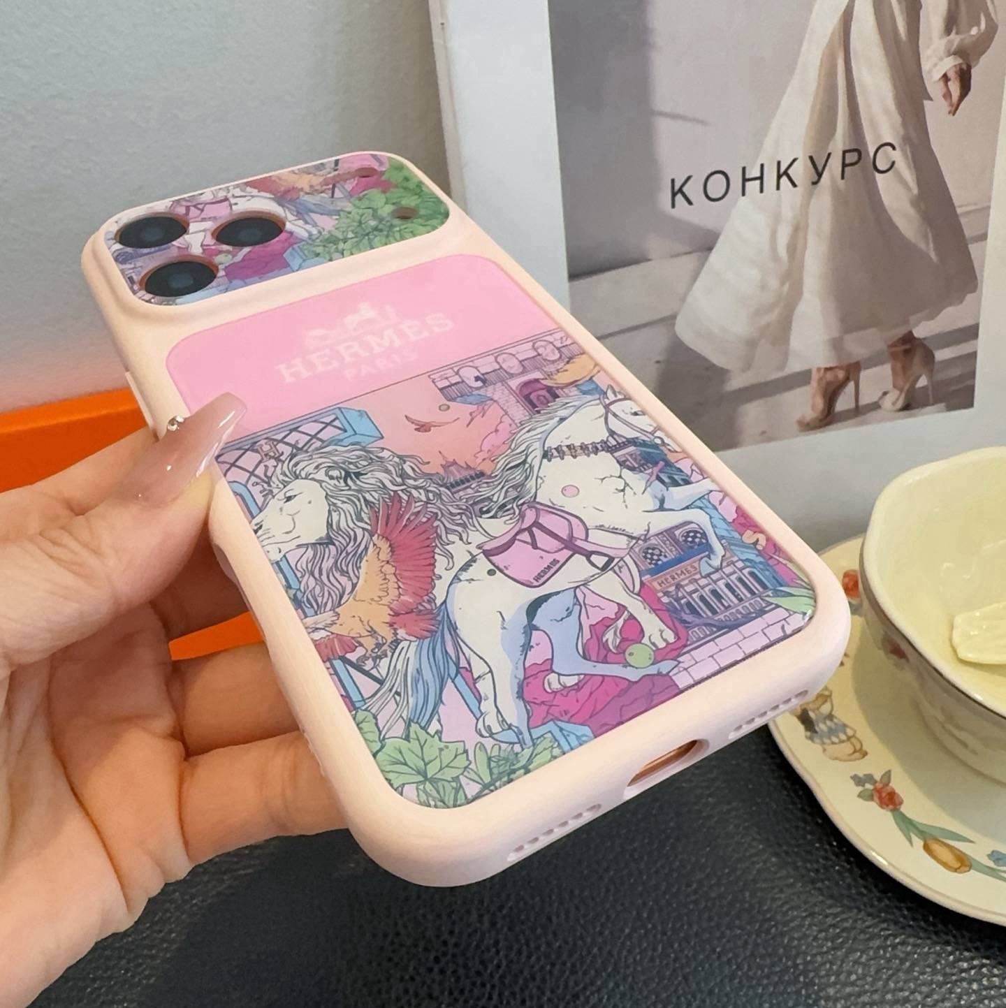 HERMES ロゴ iPhone 18シリーズ対応 iPhoneケース スマホケース レディース ロゴ入り ピンク - 画像 6