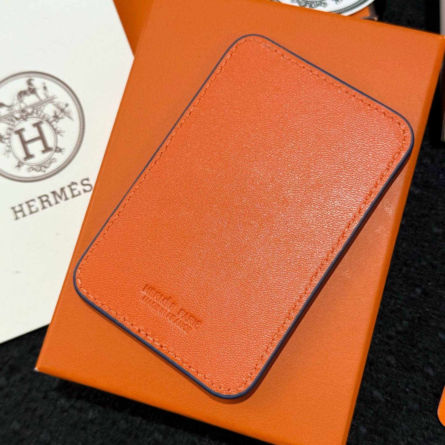HERMES 愛馬仕 iPhone 18シリーズ対応 iPhoneケース スマホケース レディース 駿馬 マグセーフ対応 ブルー - 画像 6