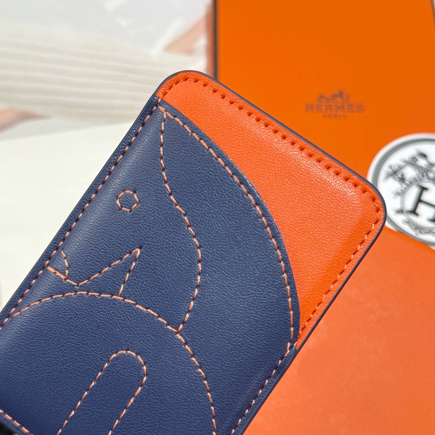HERMES 愛馬仕 iPhone 18シリーズ対応 iPhoneケース スマホケース レディース 駿馬 マグセーフ対応 ブルー - 画像 8