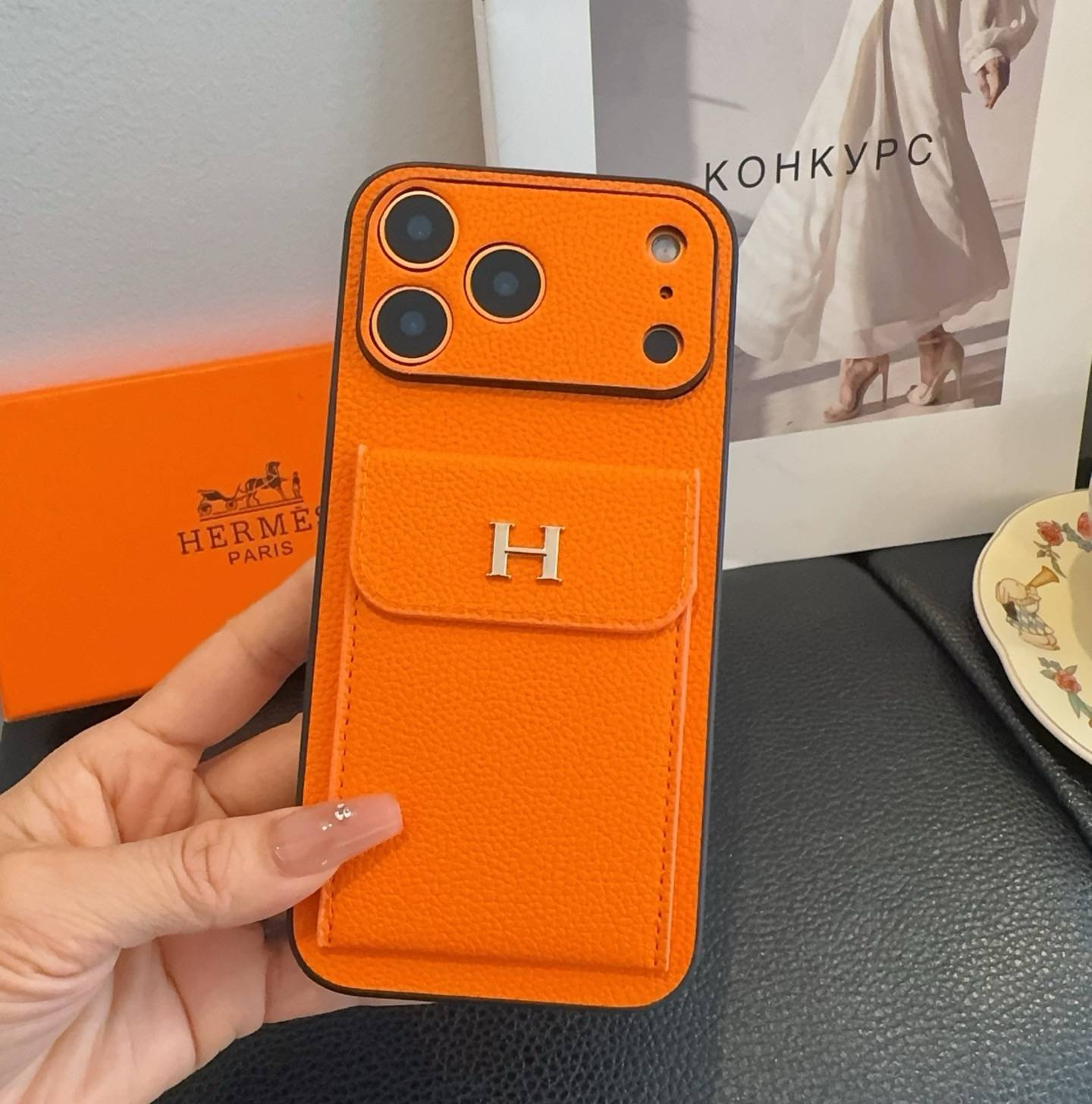 Hermes ルイヴィトン iPhone 18シリーズ対応 iPhoneケース スマホケース レディース ロゴ ポケット付き オレンジ - 画像 4