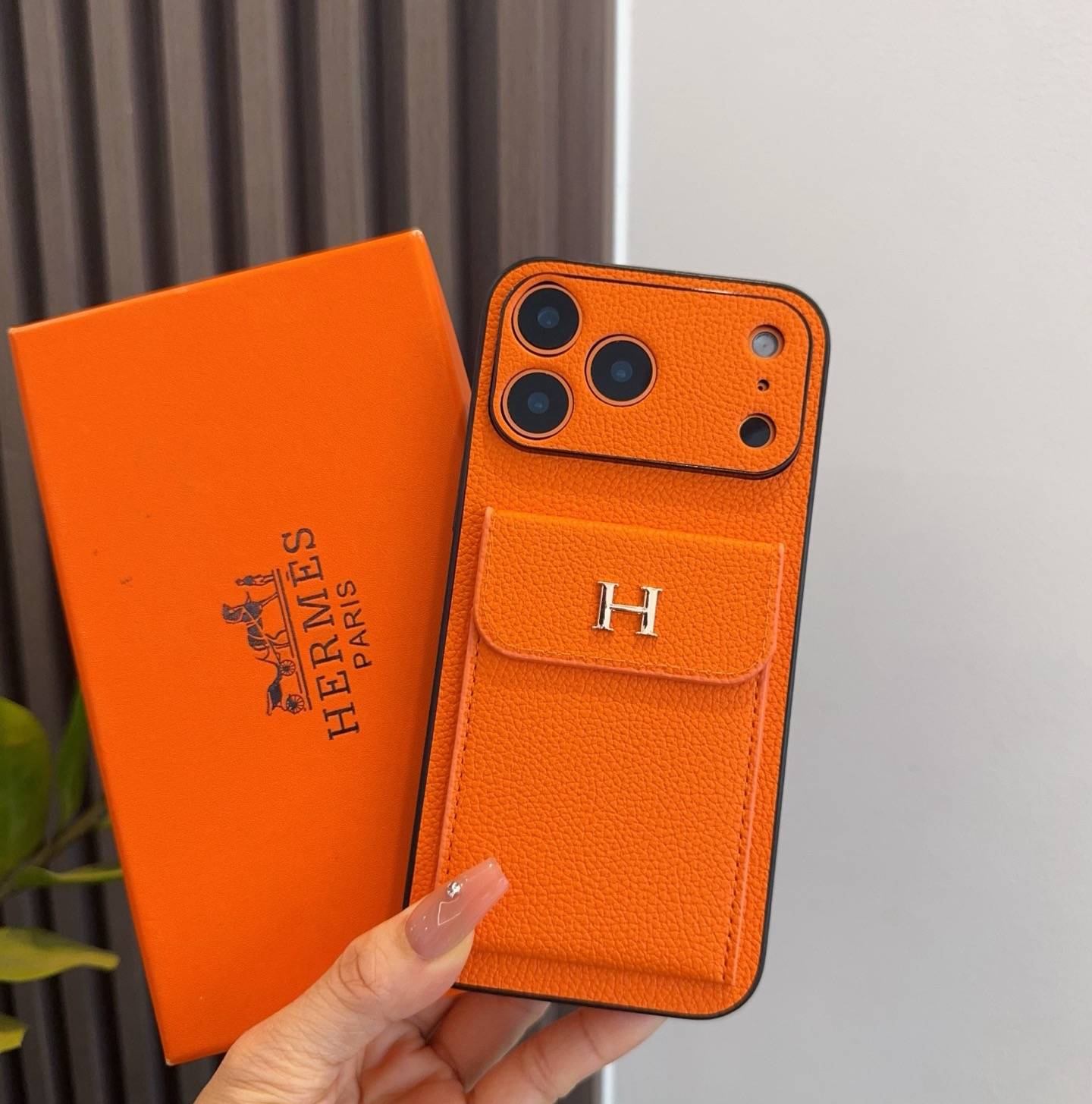 Hermes ルイヴィトン iPhone 18シリーズ対応 iPhoneケース スマホケース レディース ロゴ ポケット付き オレンジ - 画像 5