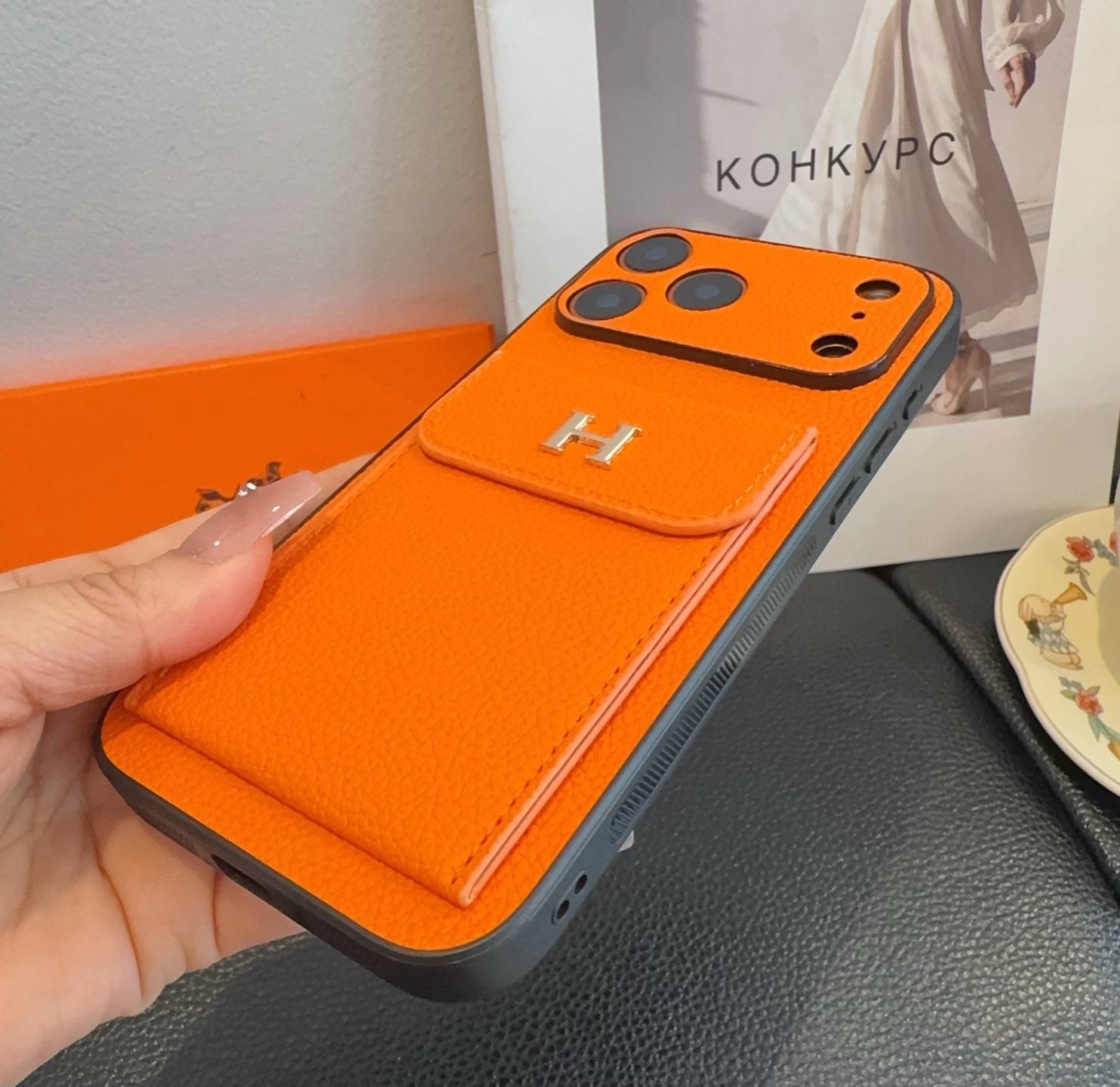 Hermes ルイヴィトン iPhone 18シリーズ対応 iPhoneケース スマホケース レディース ロゴ ポケット付き オレンジ - 画像 7