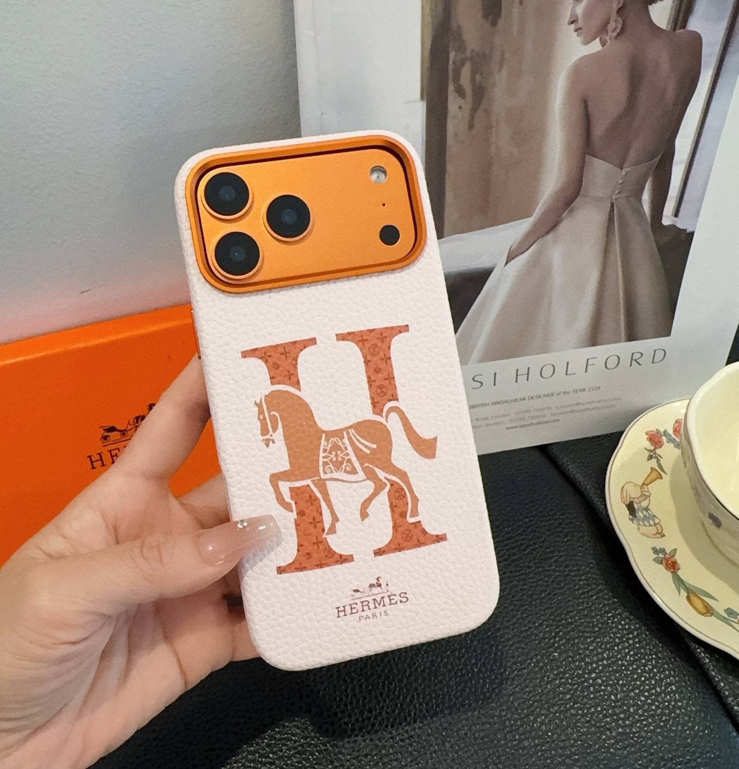 HERMES エルメス iPhone 18シリーズ対応 iPhoneケース スマホケース 全機種対応 レディース ロゴ入り レザー風 - 画像 3
