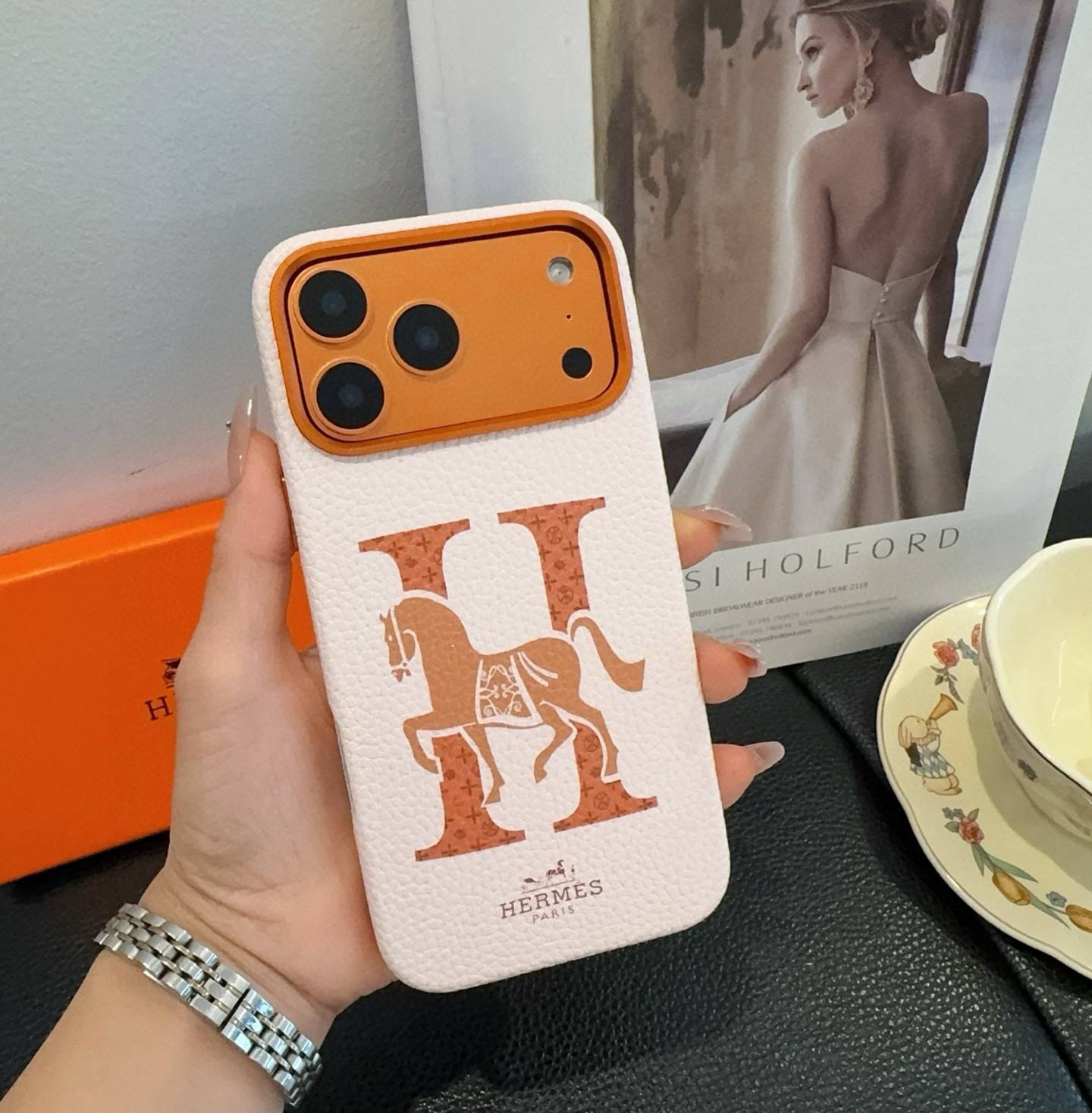 HERMES エルメス iPhone 18シリーズ対応 iPhoneケース スマホケース 全機種対応 レディース ロゴ入り レザー風 - 画像 8