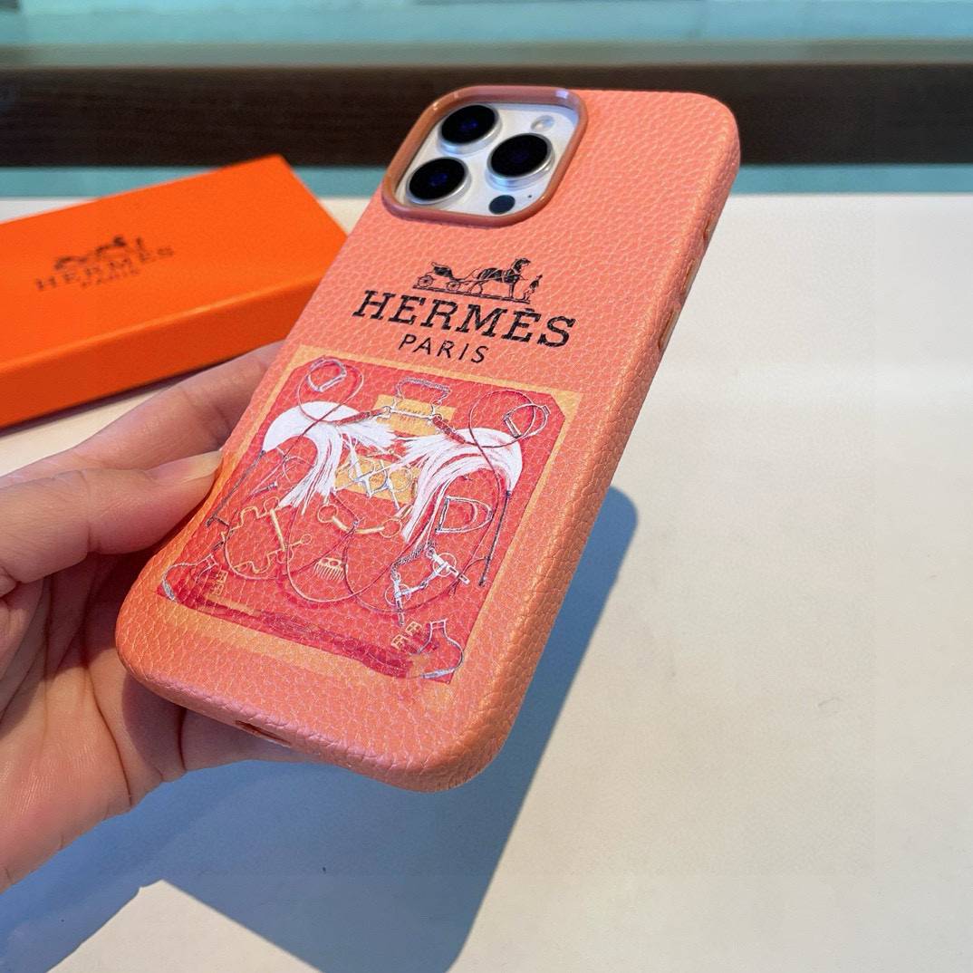 HERMES 愛馬仕 iPhone 18シリーズ対応 iPhoneケース スマホケース ロゴ入り レディース ベージュ - 画像 4
