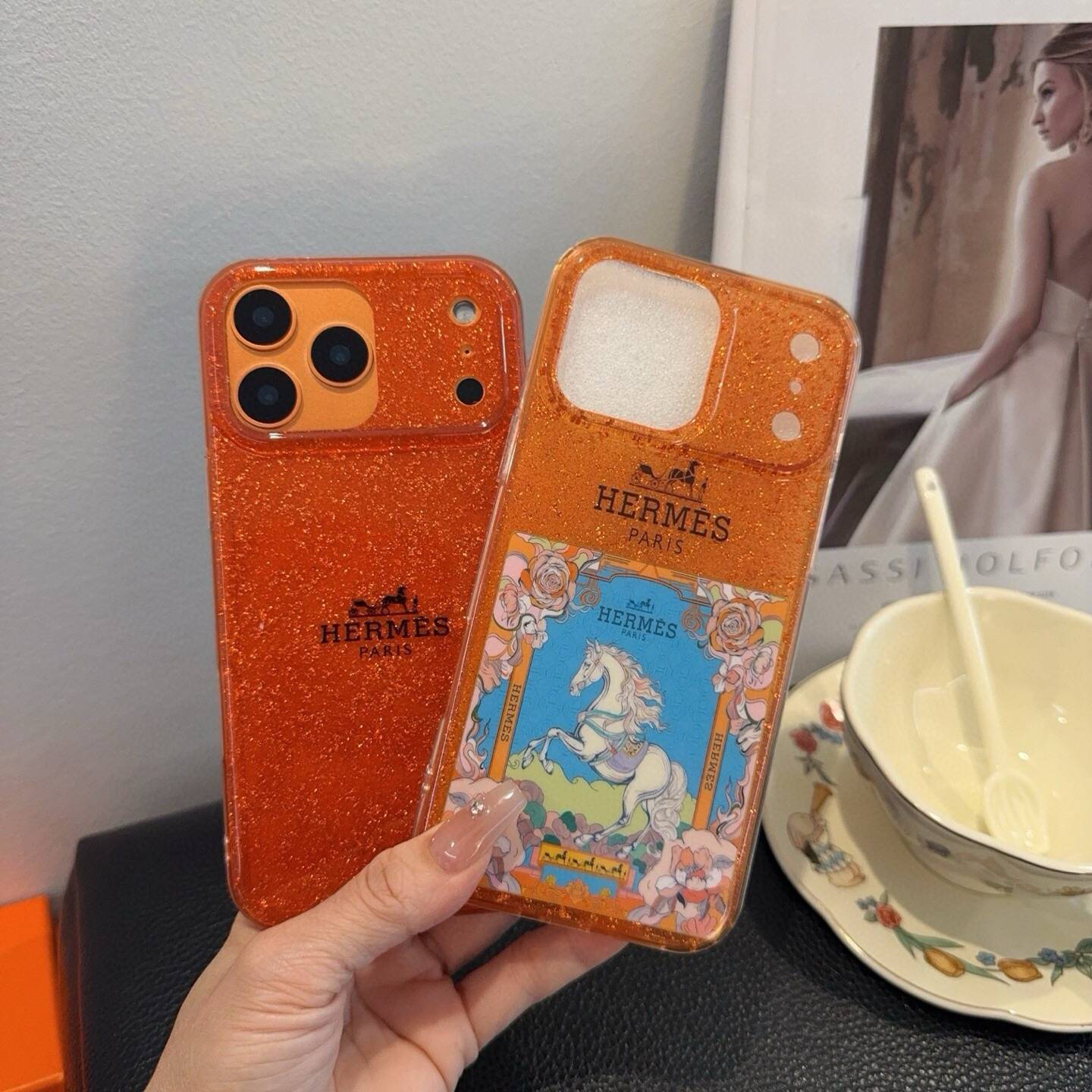 HERMES ルイ ヴィトン iPhone 18シリーズ対応 iPhoneケース スマホケース レディース ロゴ オレンジ