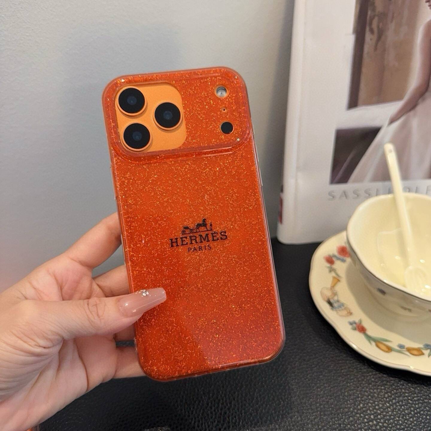 HERMES ルイ ヴィトン iPhone 18シリーズ対応 iPhoneケース スマホケース レディース ロゴ オレンジ - 画像 8