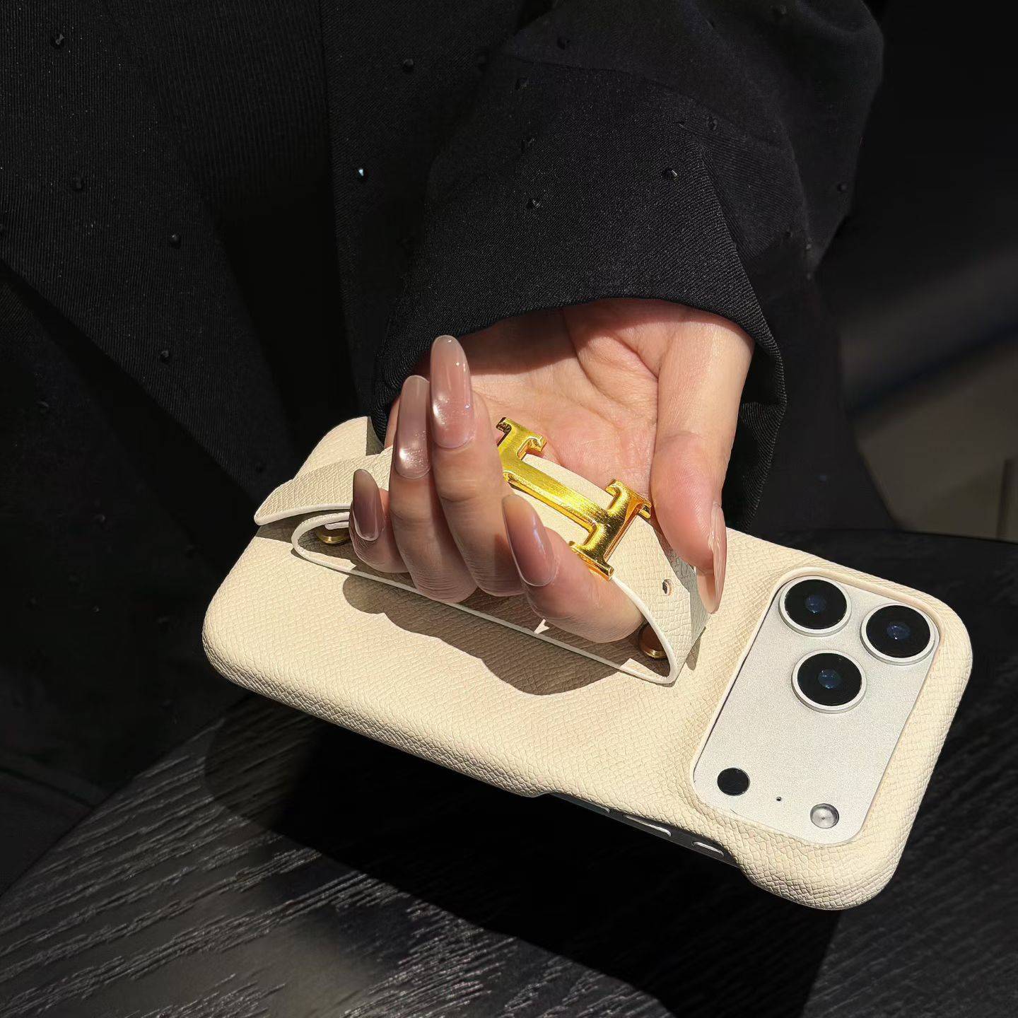 Herms ヘルメス iPhone 18シリーズ対応 iPhoneケース スマホケース レディース ロゴ入り ブラック オレンジ ピンク - 画像 8