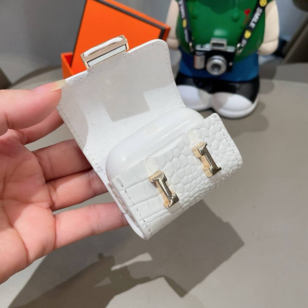 Hermes アイフォンケース スマホケース iPhone 18シリーズ対応 レディース 鳄魚皮紋 ロゴ入り ミニショルダー - 画像 6