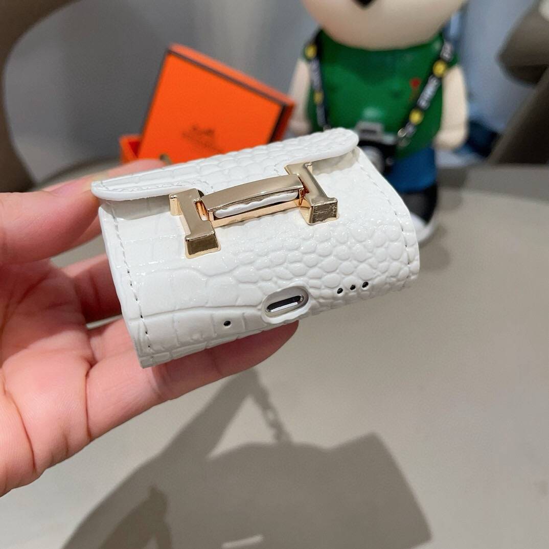 Hermes アイフォンケース スマホケース iPhone 18シリーズ対応 レディース 鳄魚皮紋 ロゴ入り ミニショルダー - 画像 9