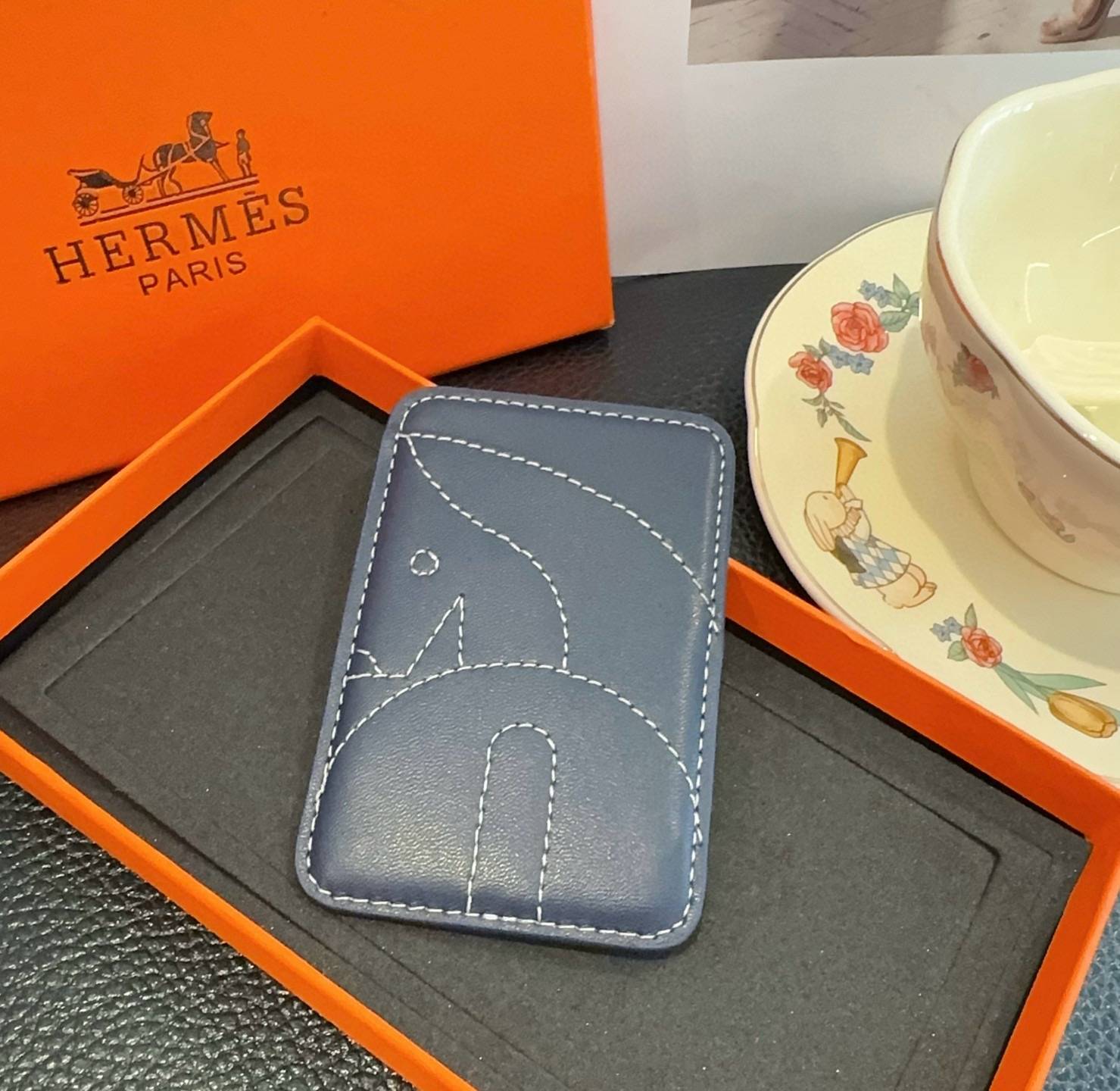 HERMES アイフォンケース スマホケース iPhone 18シリーズ対応 レディース ロゴ マグネット カード収納 - 画像 7