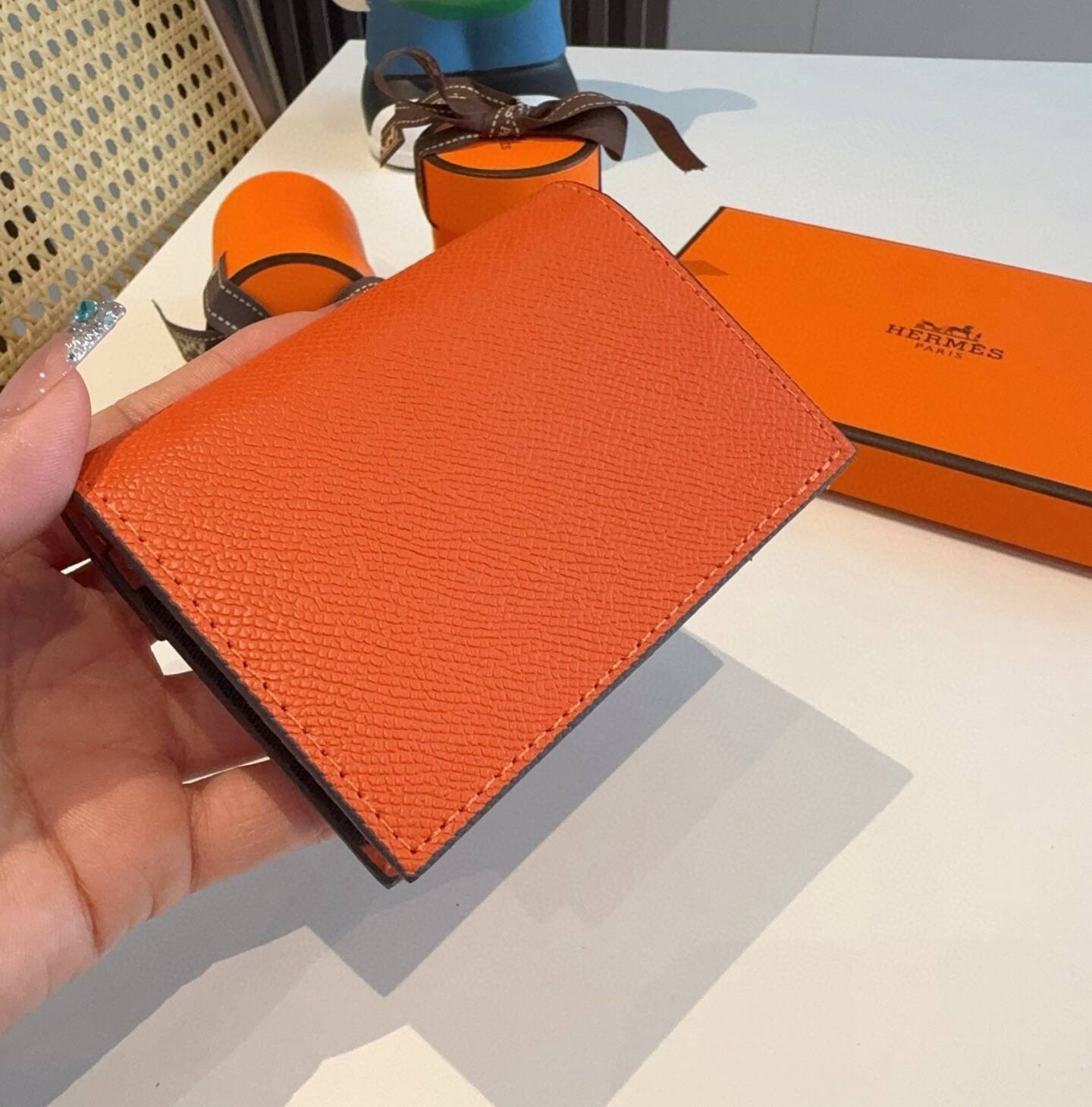 Hermes 愛馬仕 iPhoneケース スマホケース iPhone 18シリーズ対応 レディース ファンクション カード収納 オレンジ - 画像 7