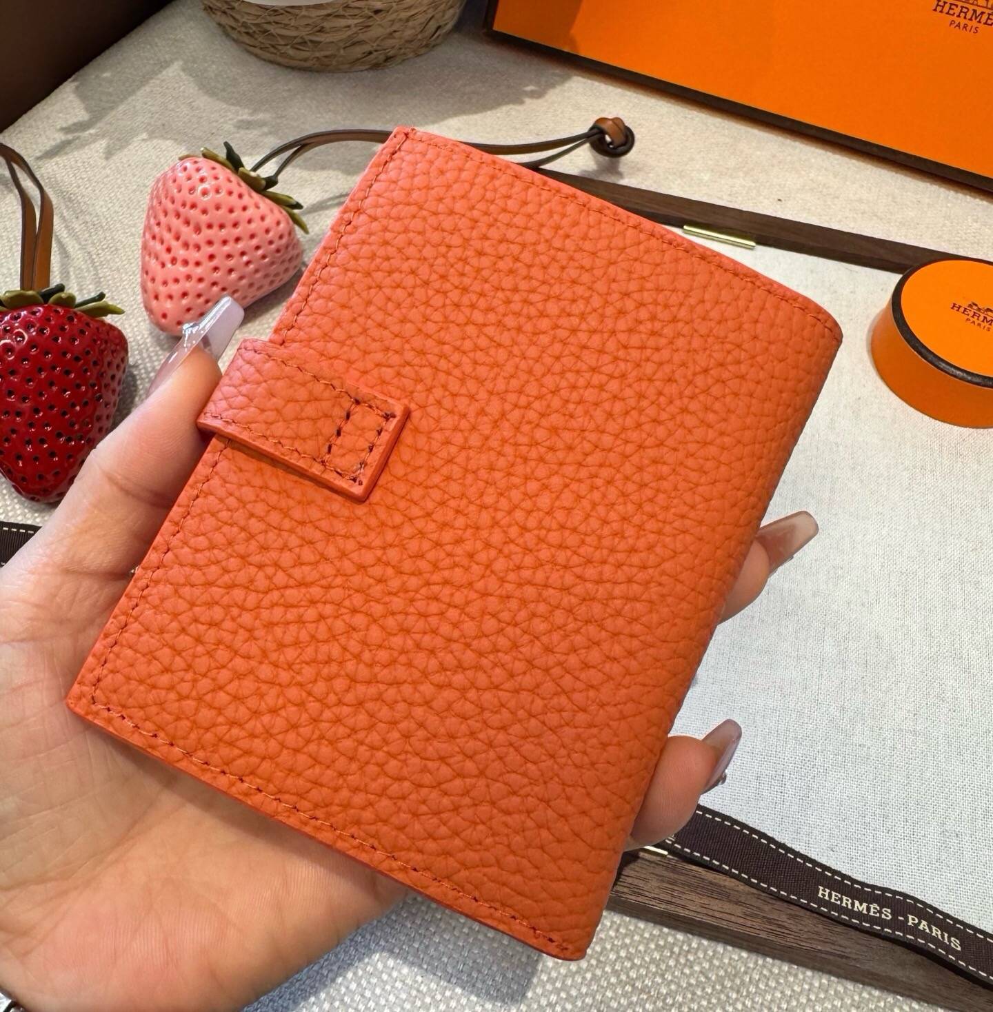 HERMES 愛馬仕 iPhone 18シリーズ対応 iPhoneケース スマホケース レディース ロゴ入り カード収納 - 画像 7