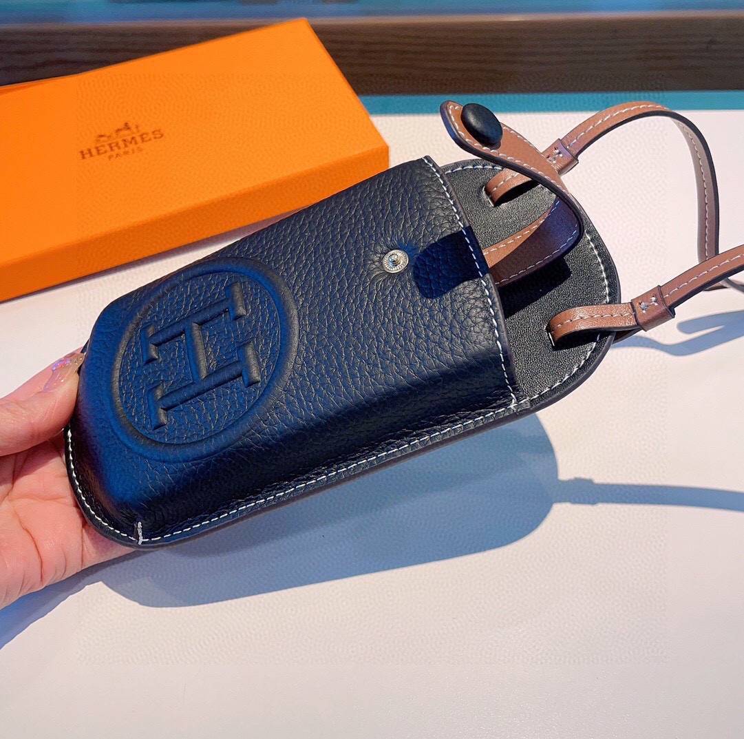 HERMES 愛馬仕 iPhone 18シリーズ対応 iPhoneケース スマホケース レディース ショルダー付き カード収納 - 画像 8