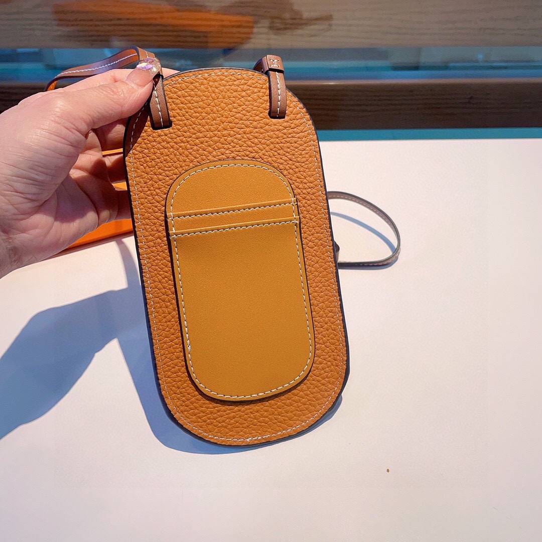 HERMES 愛馬仕 iPhoneケース スマホケース iPhone 18シリーズ対応 レディース ショルダー付き カード収納 ロゴ入り - 画像 5