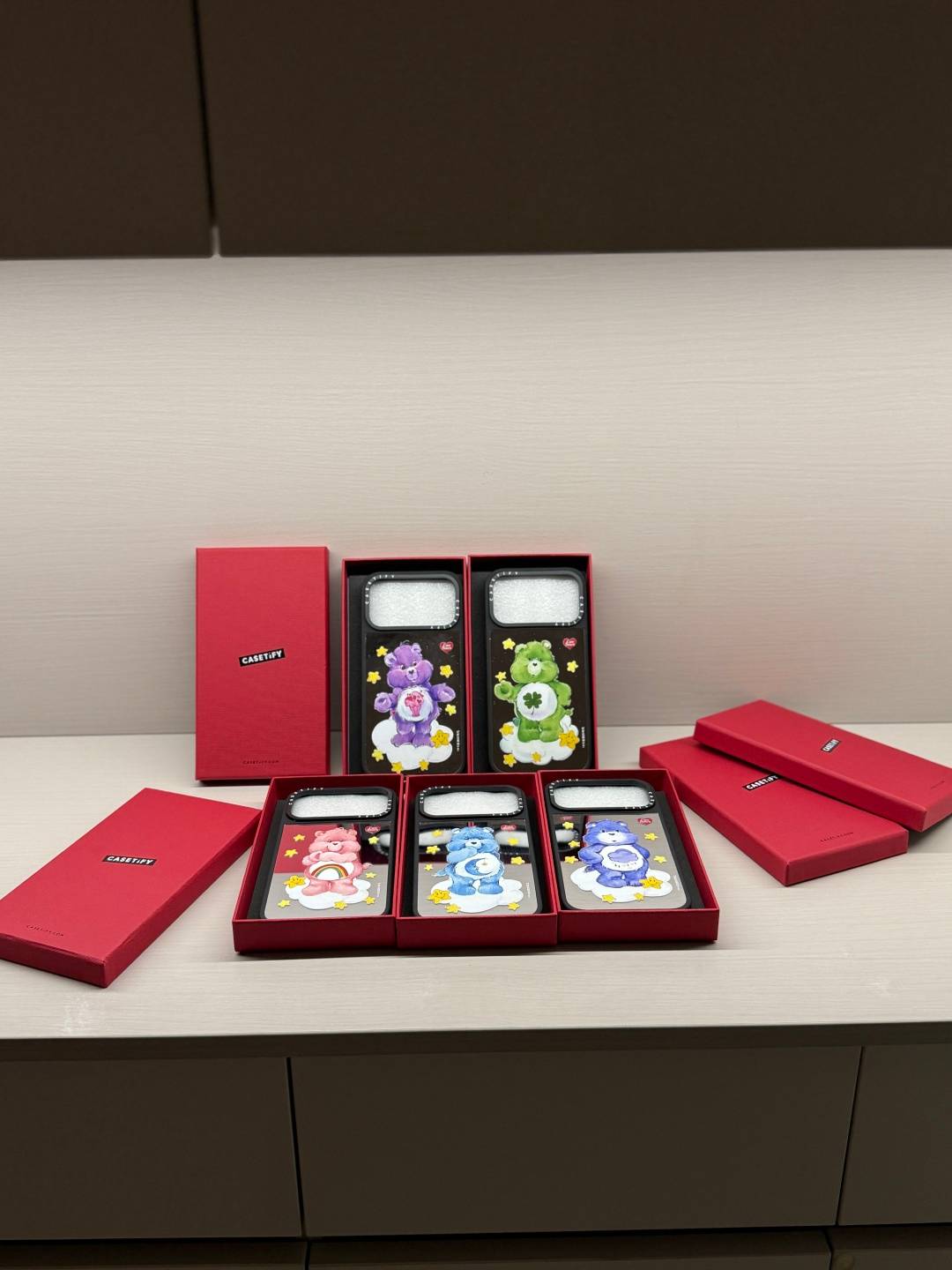 Care Bears iPhoneケース スマホケース 全機種対応 レディース ロゴ入り 手帳型 - 画像 3